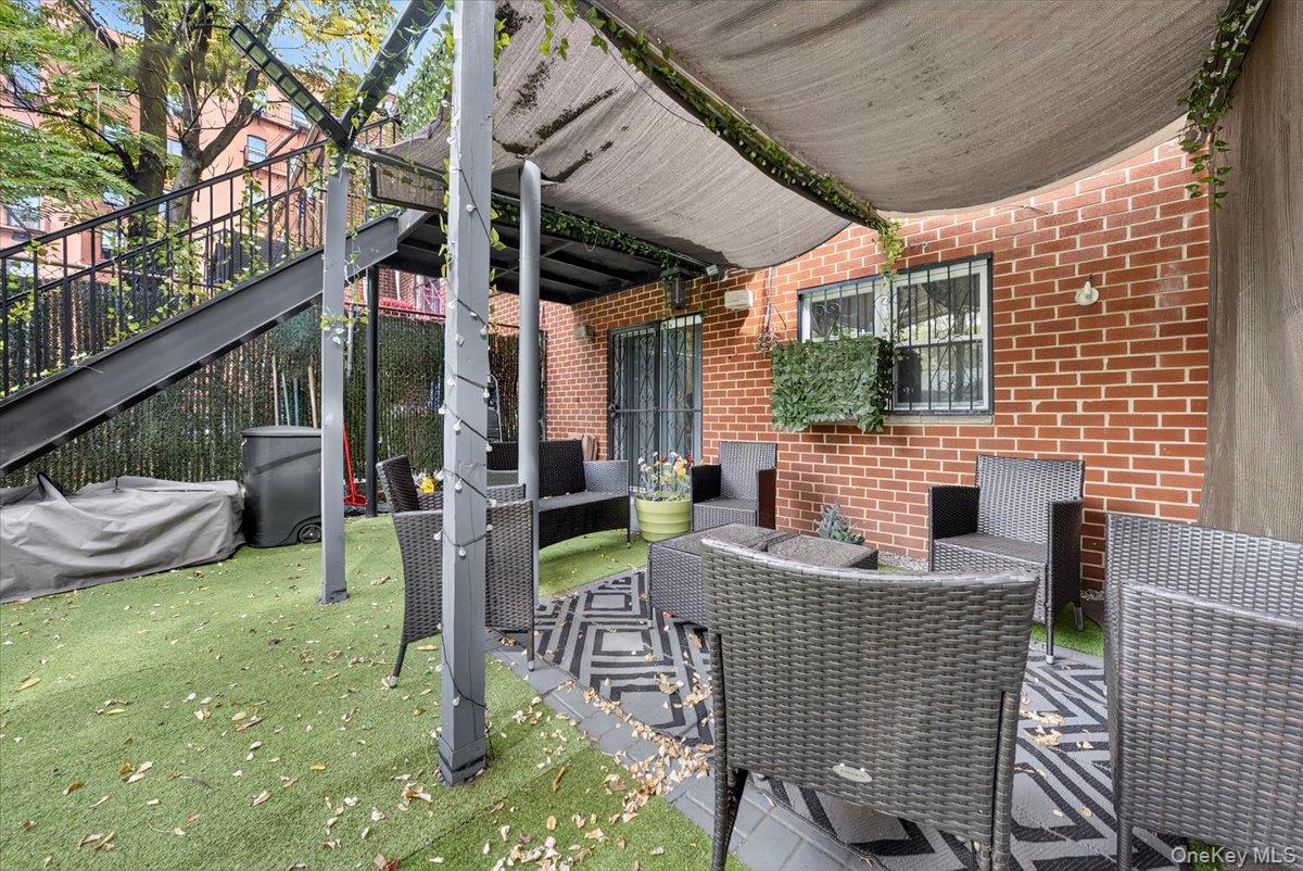 917 Fox Street, Bronx, NY 10459