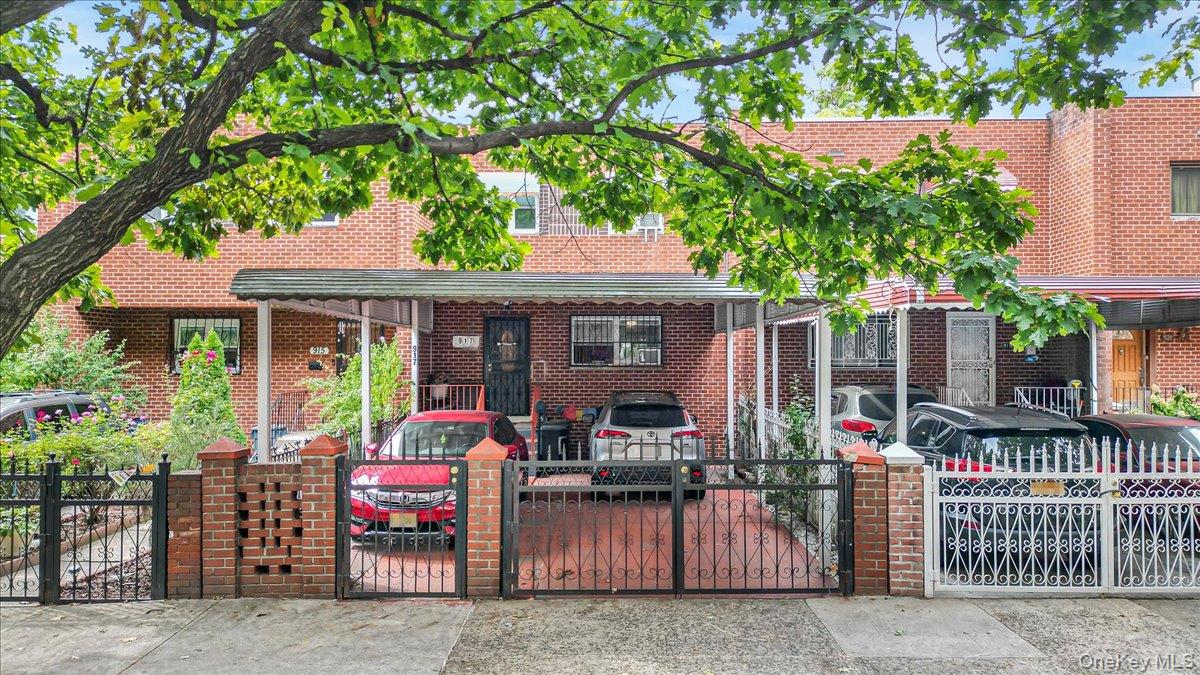917 Fox Street, Bronx, NY 10459