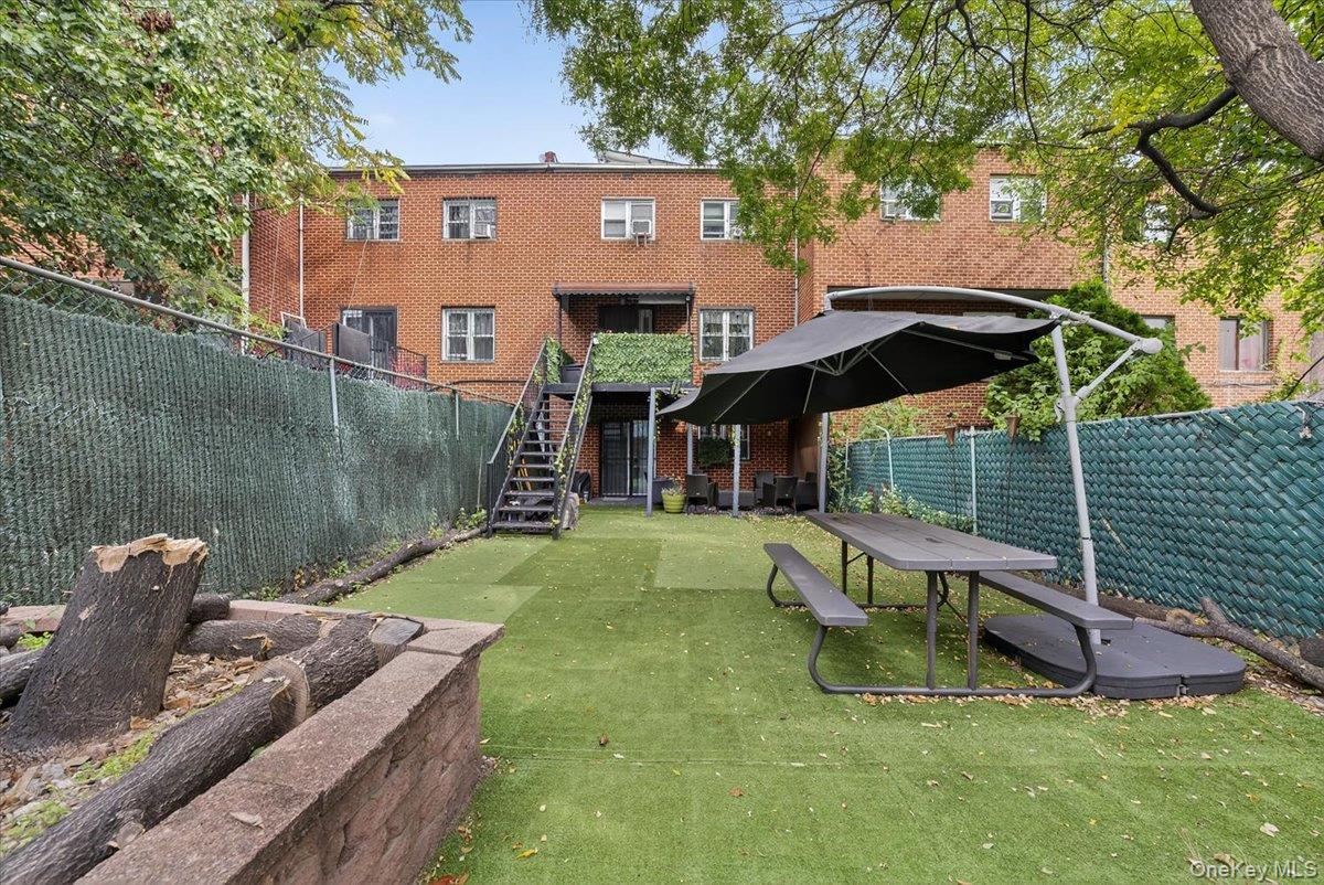 917 Fox Street, Bronx, NY 10459