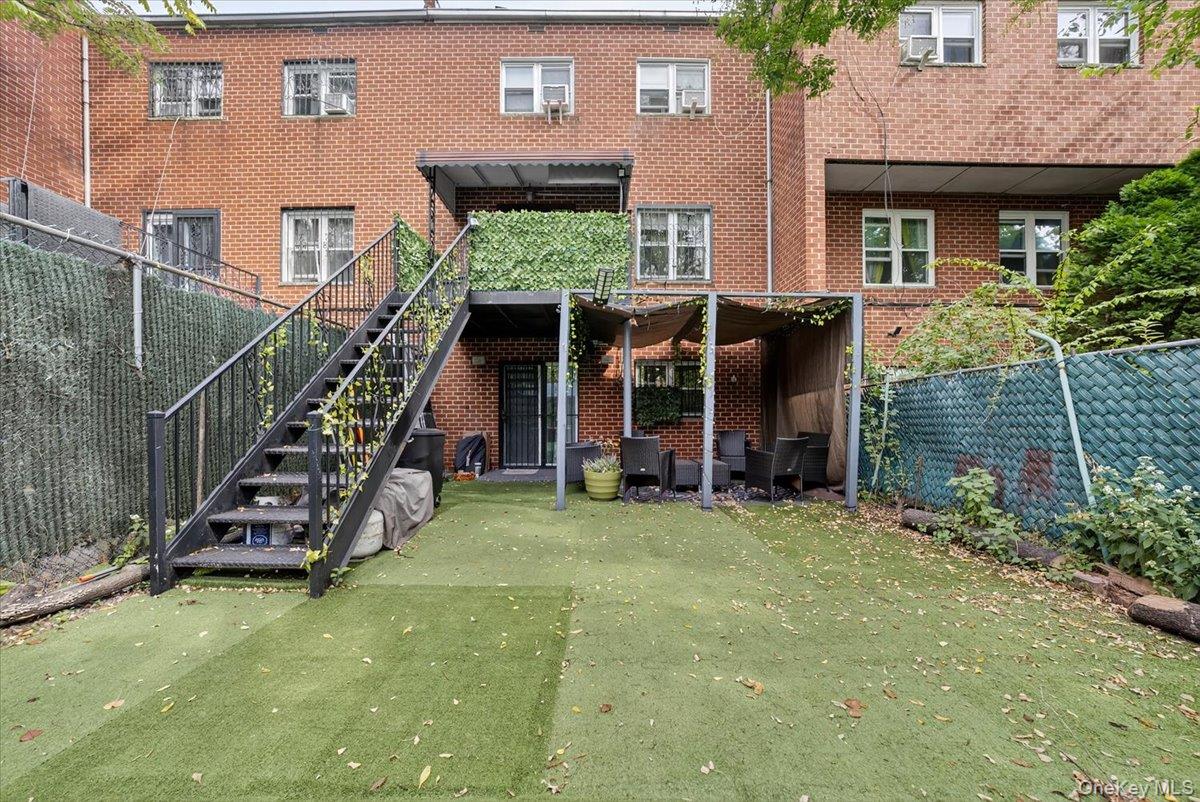 917 Fox Street, Bronx, NY 10459