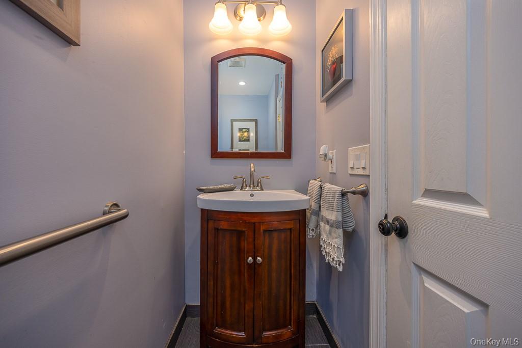 109 S John Street, Pearl River, NY 10965