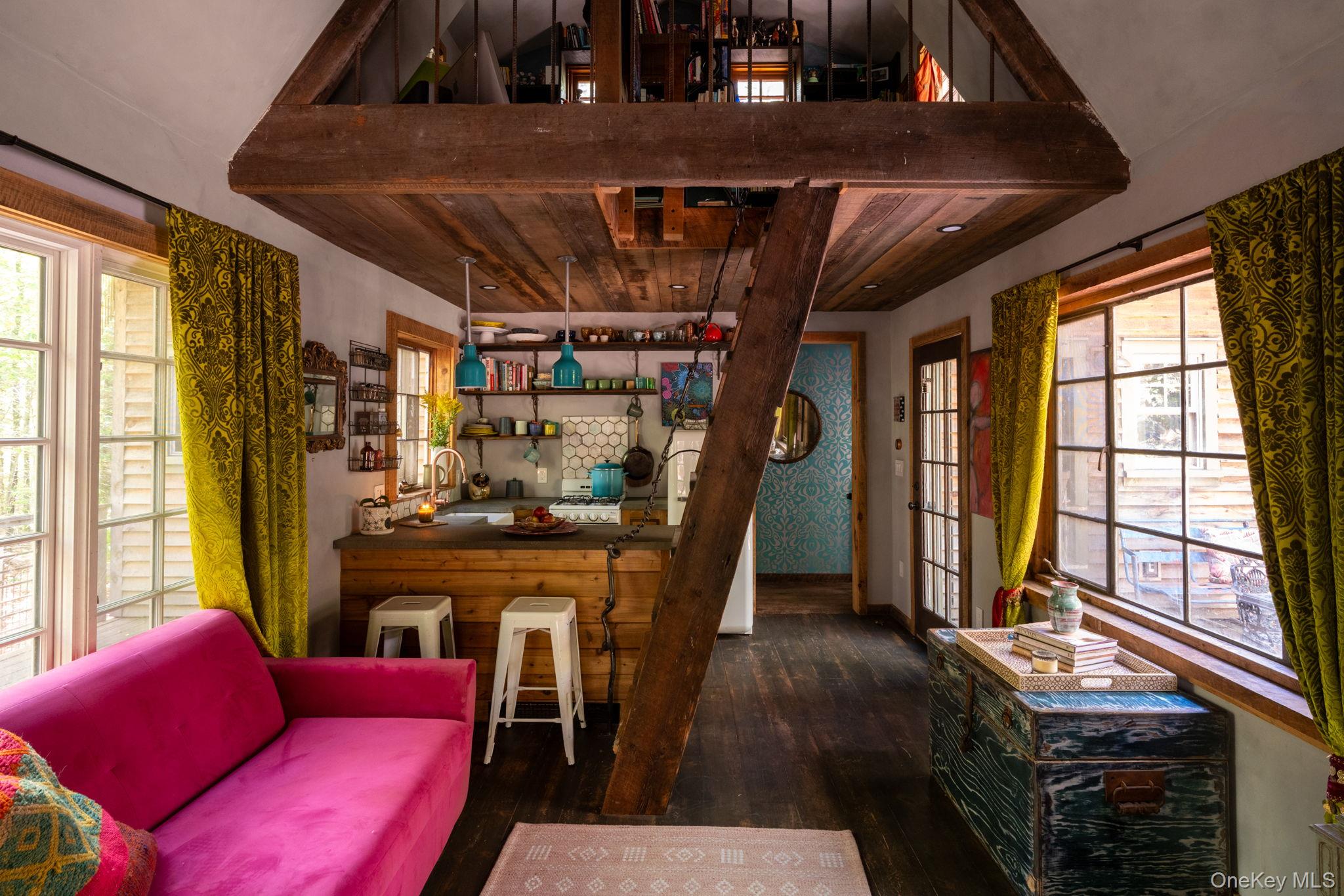 36 Cross Patch Road, Willow, NY 12495