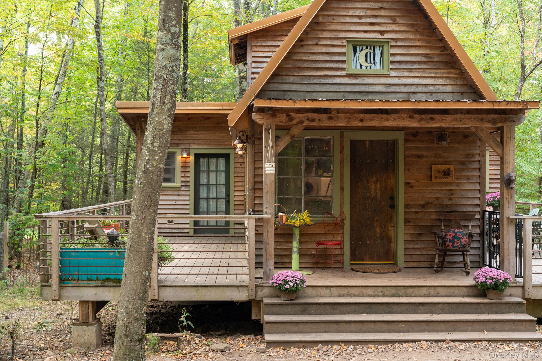 36 Cross Patch Road, Willow, NY 12495