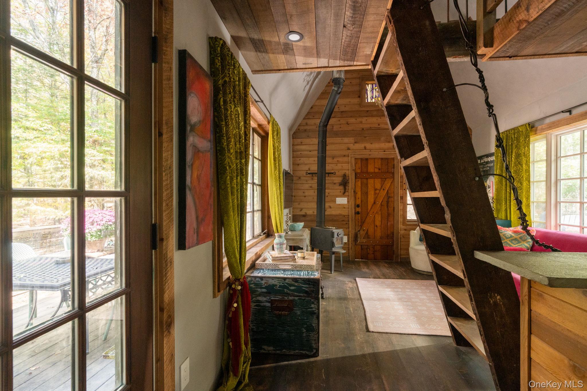 36 Cross Patch Road, Willow, NY 12495