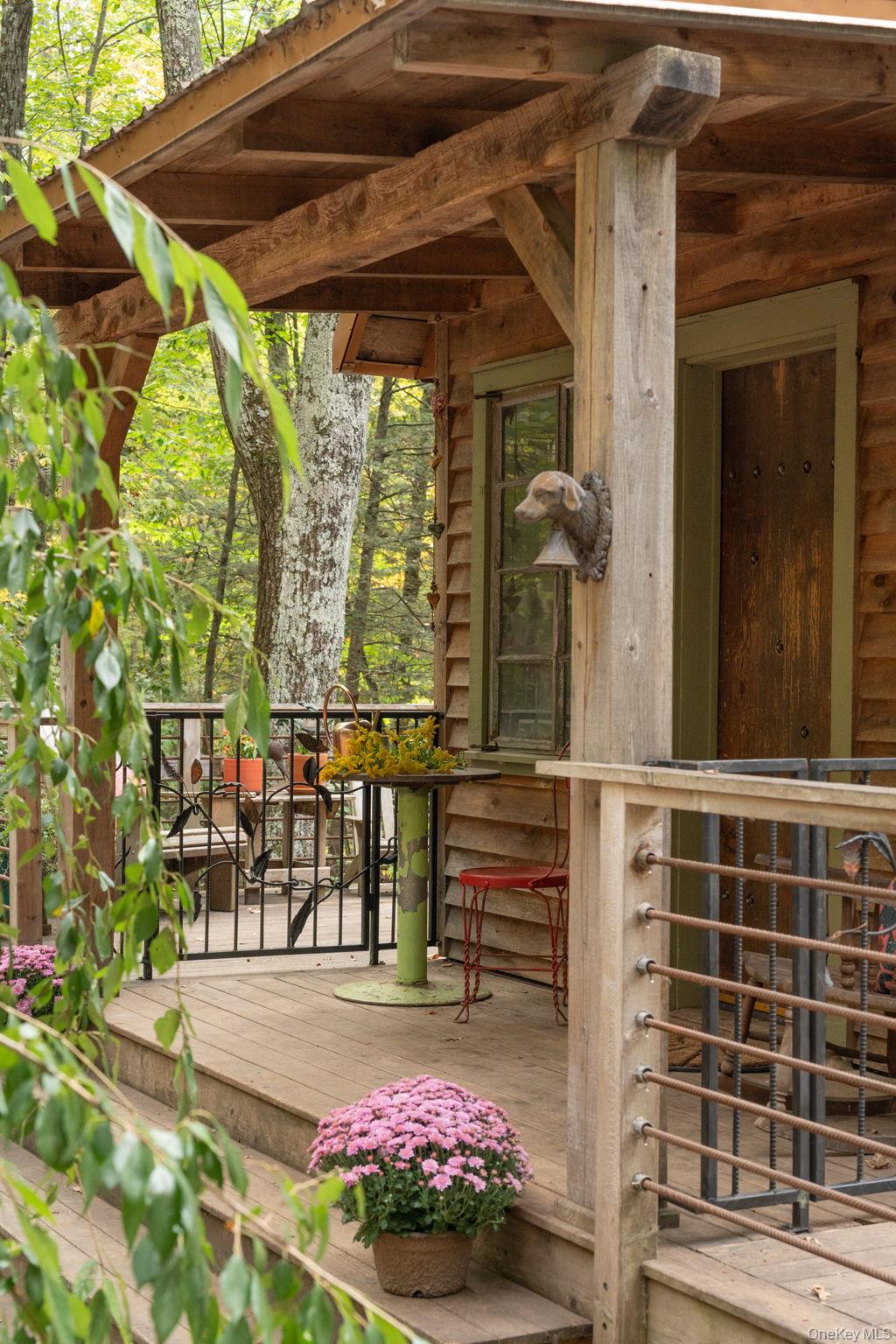 36 Cross Patch Road, Willow, NY 12495