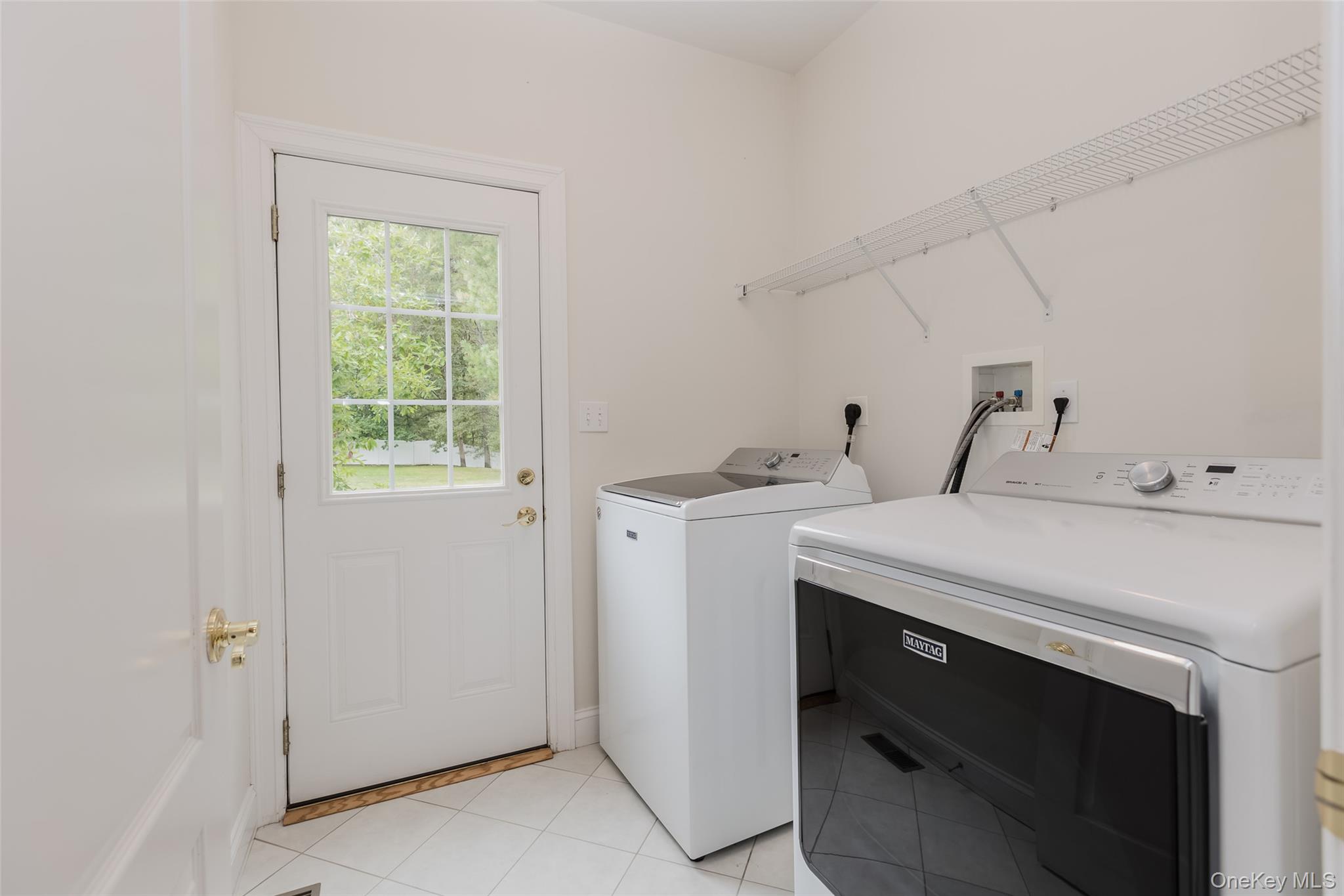 126 Roosevelt Boulevard, Hauppauge, NY 11788