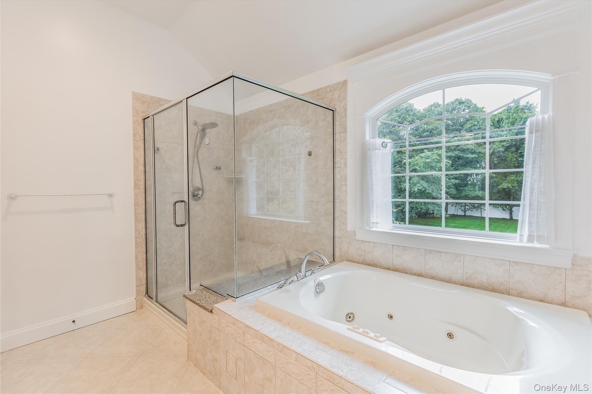 126 Roosevelt Boulevard, Hauppauge, NY 11788