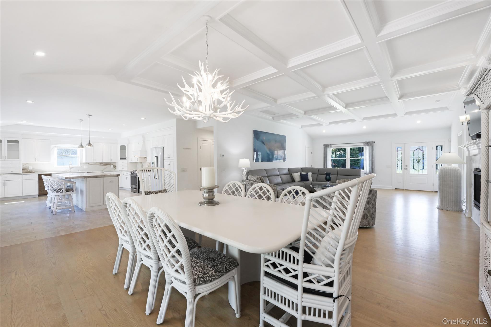 5 Canvasback Lane, East Quogue, NY 11942