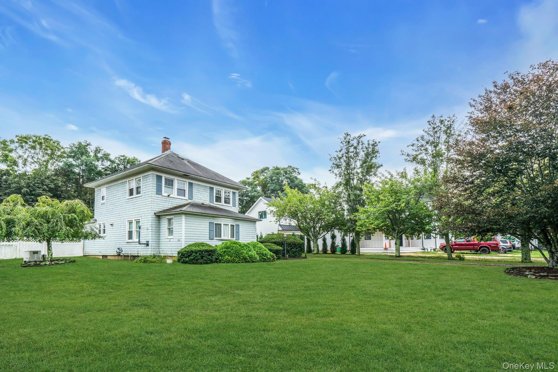 9450 Old Sound Avenue, Mattituck, NY 11952