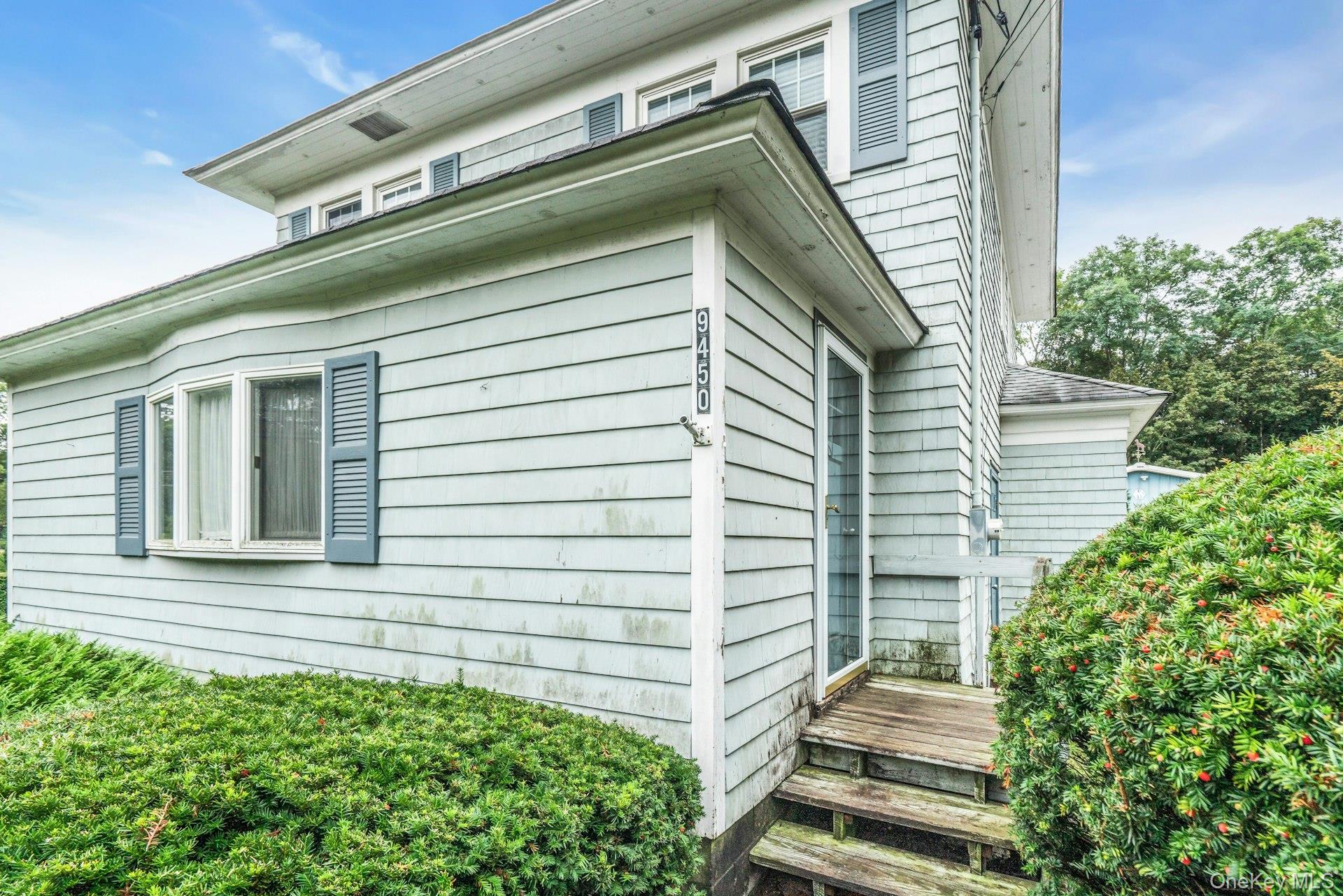 9450 Old Sound Avenue, Mattituck, NY 11952