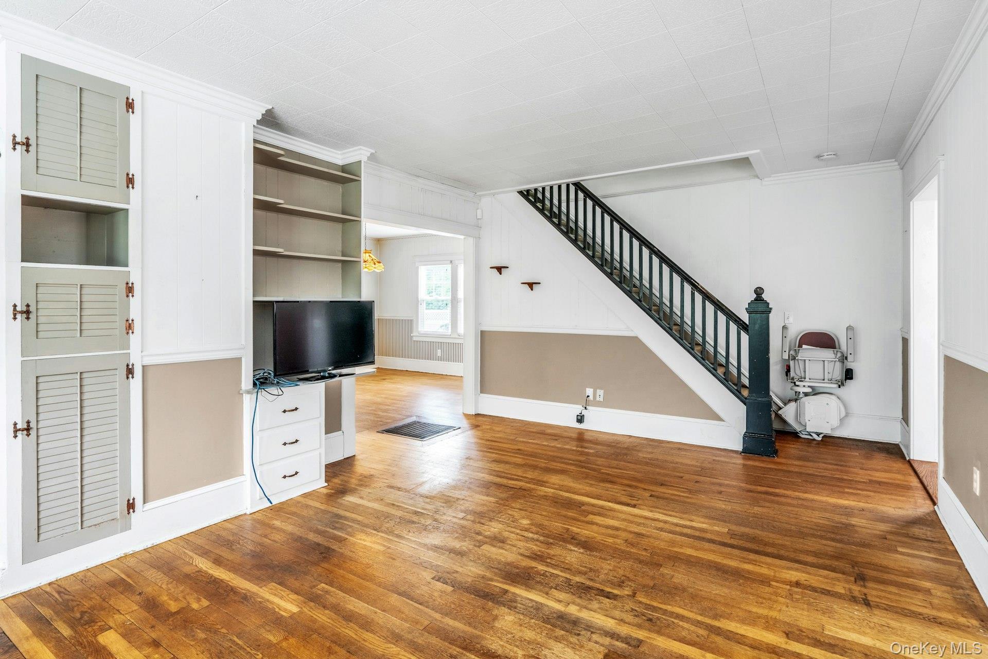 9450 Old Sound Avenue, Mattituck, NY 11952