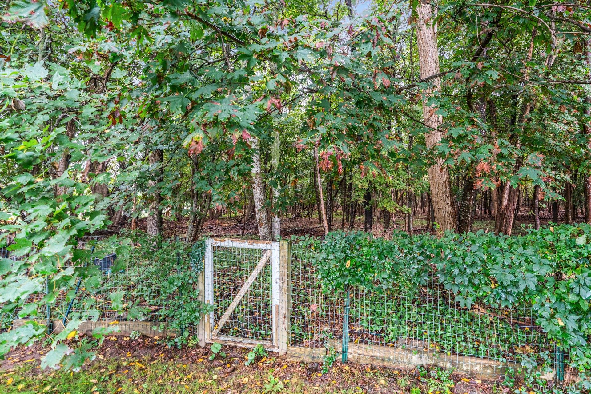 9450 Old Sound Avenue, Mattituck, NY 11952