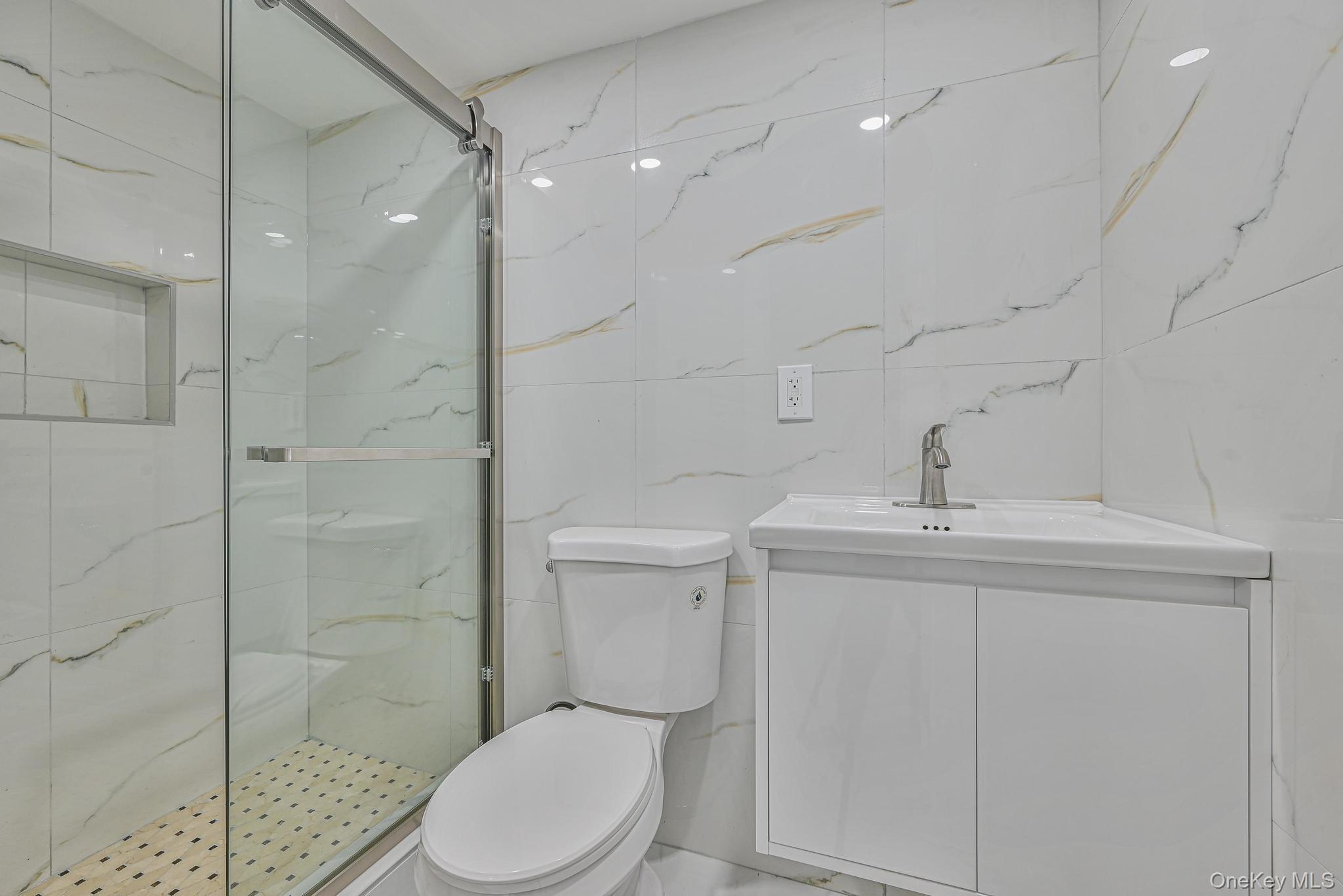 52 Cedar Road, Amityville, NY 11701