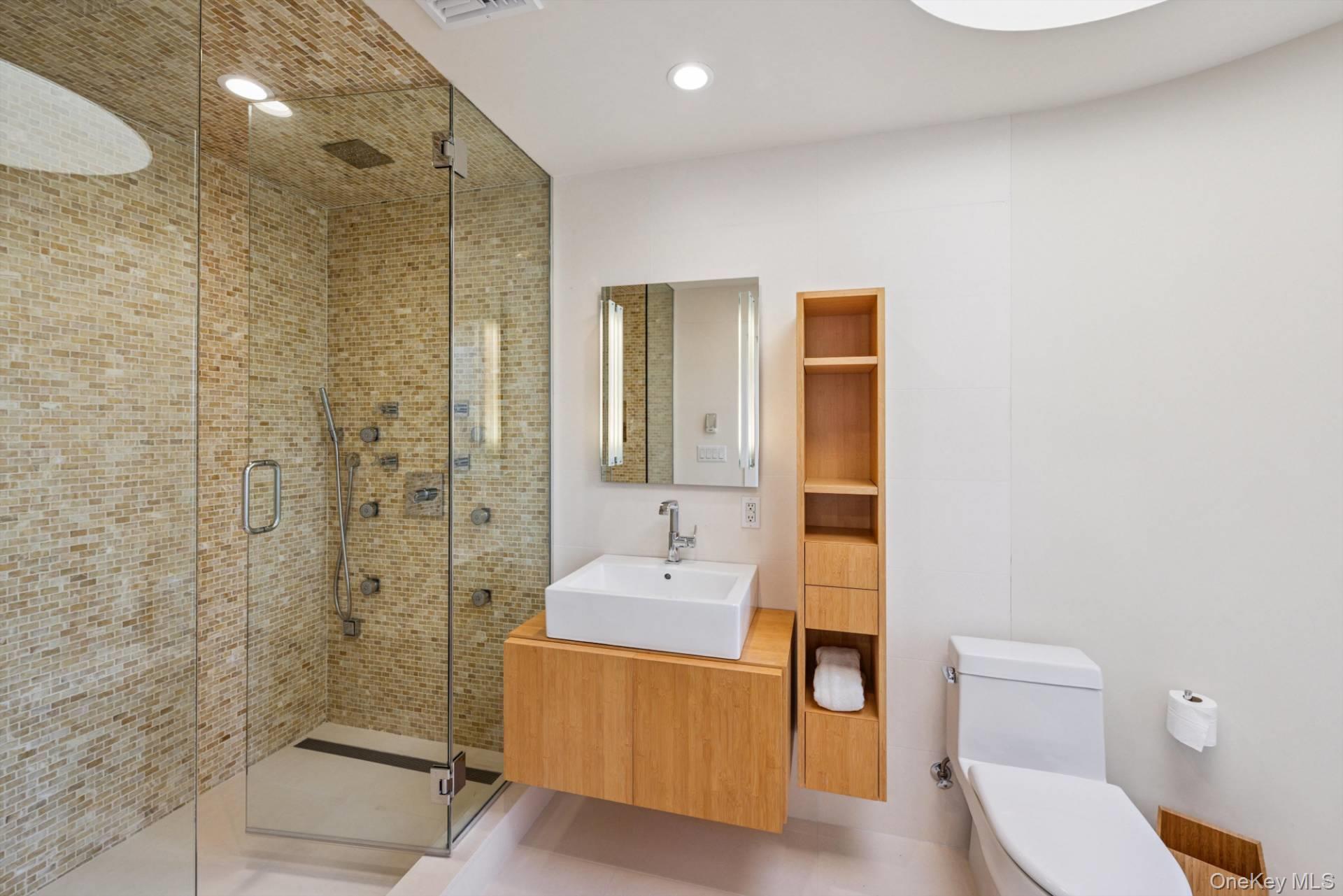 521 Dune Road, Westhampton Beach, NY 11978