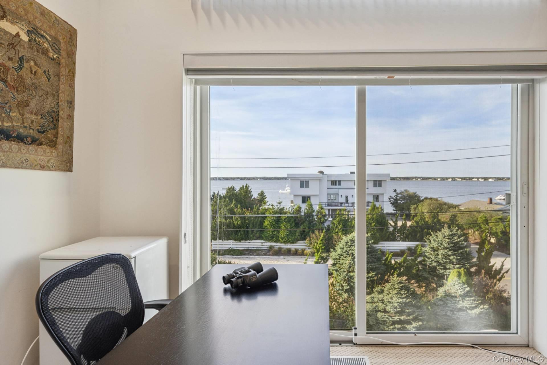 521 Dune Road, Westhampton Beach, NY 11978