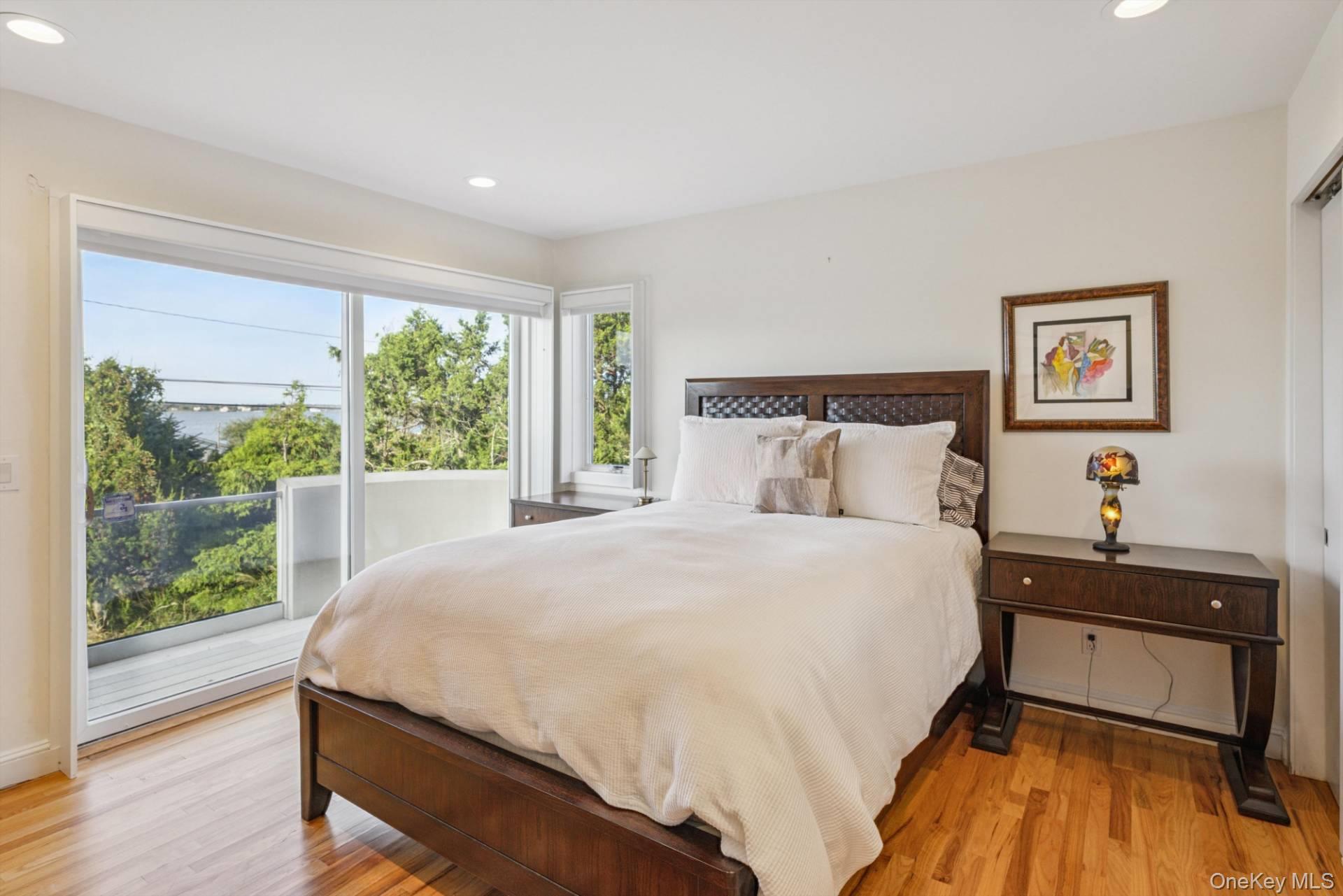 521 Dune Road, Westhampton Beach, NY 11978