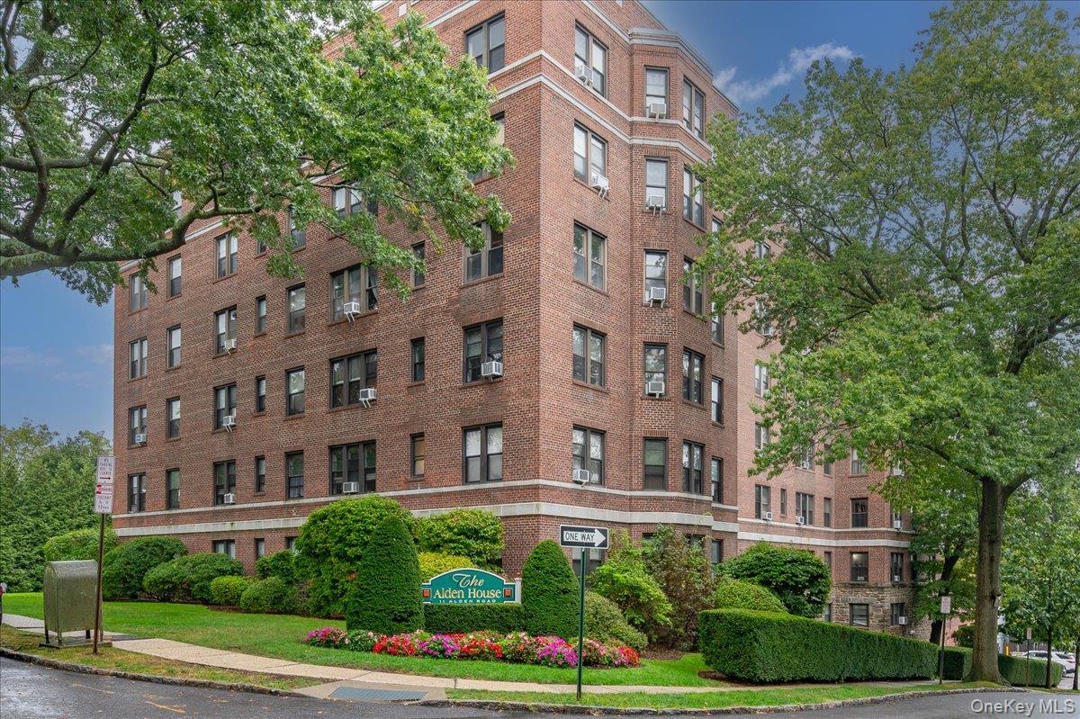 11 Alden Road # 2N, Larchmont, NY 10538