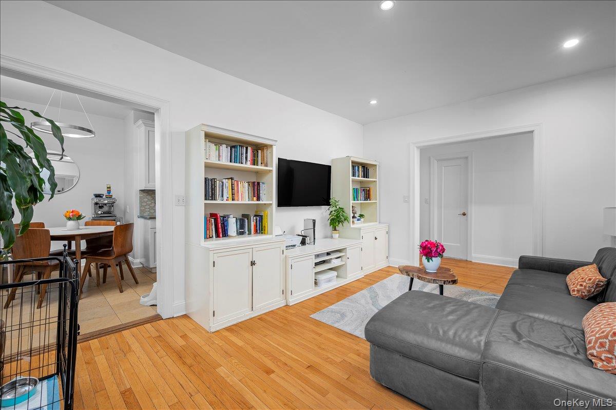 11 Alden Road # 2N, Larchmont, NY 10538