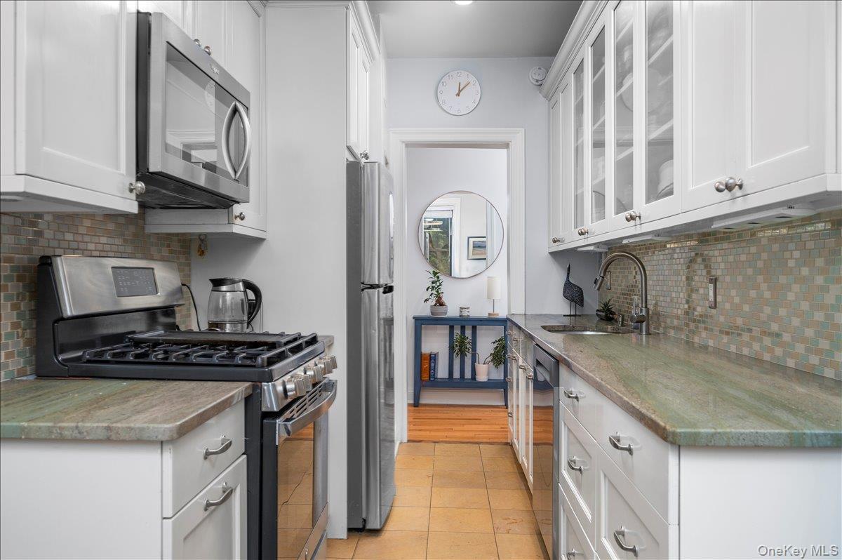 11 Alden Road # 2N, Larchmont, NY 10538