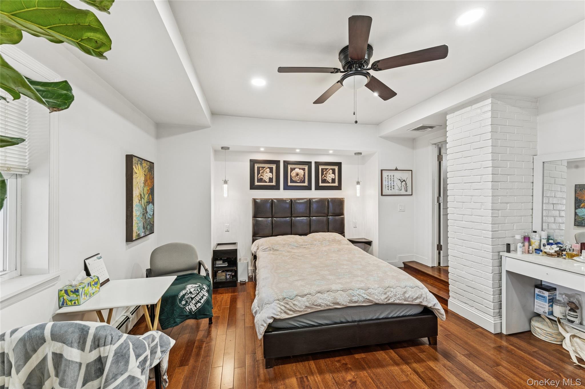 1462 Motor Parkway, Islandia, NY 11749