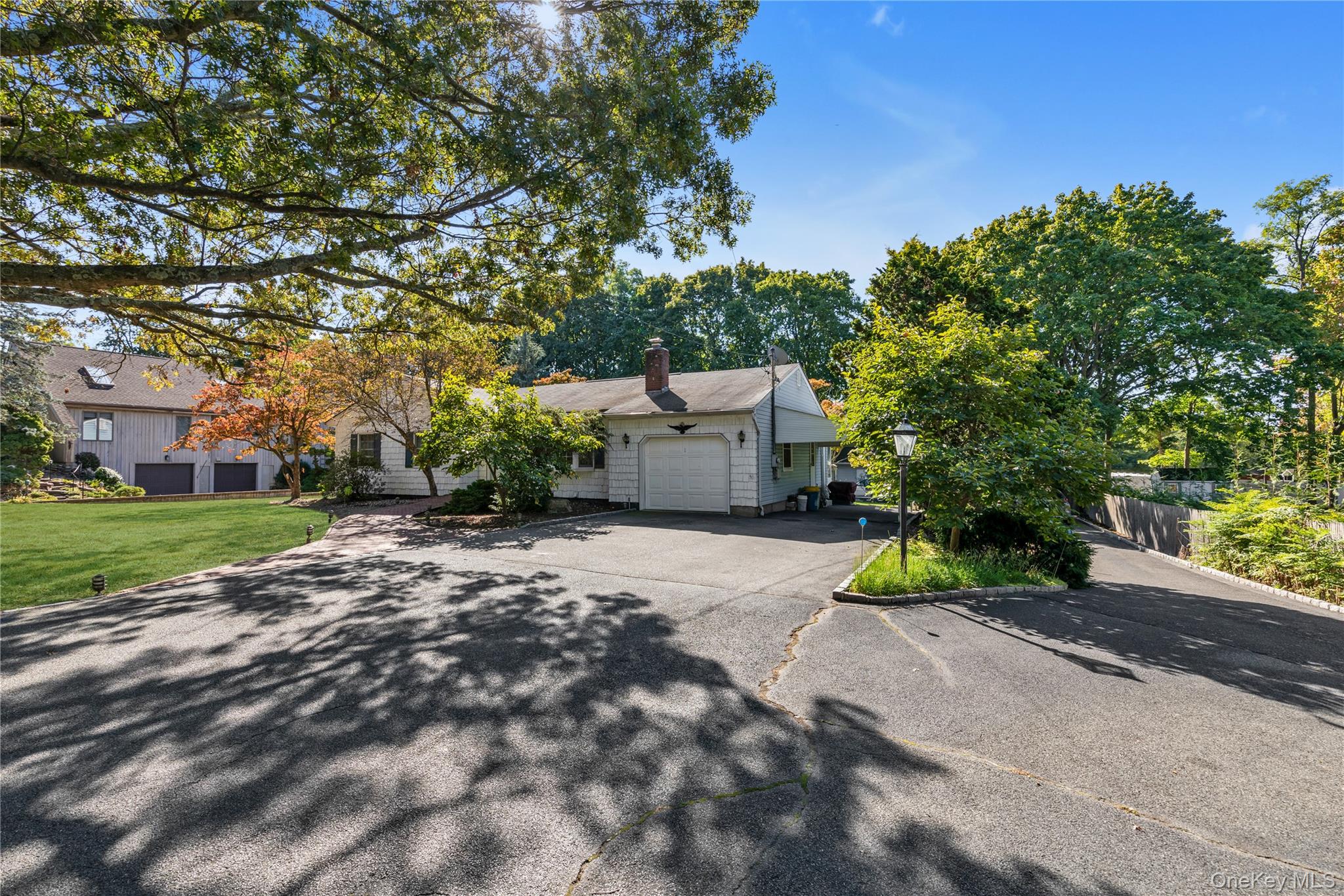 1462 Motor Parkway, Islandia, NY 11749