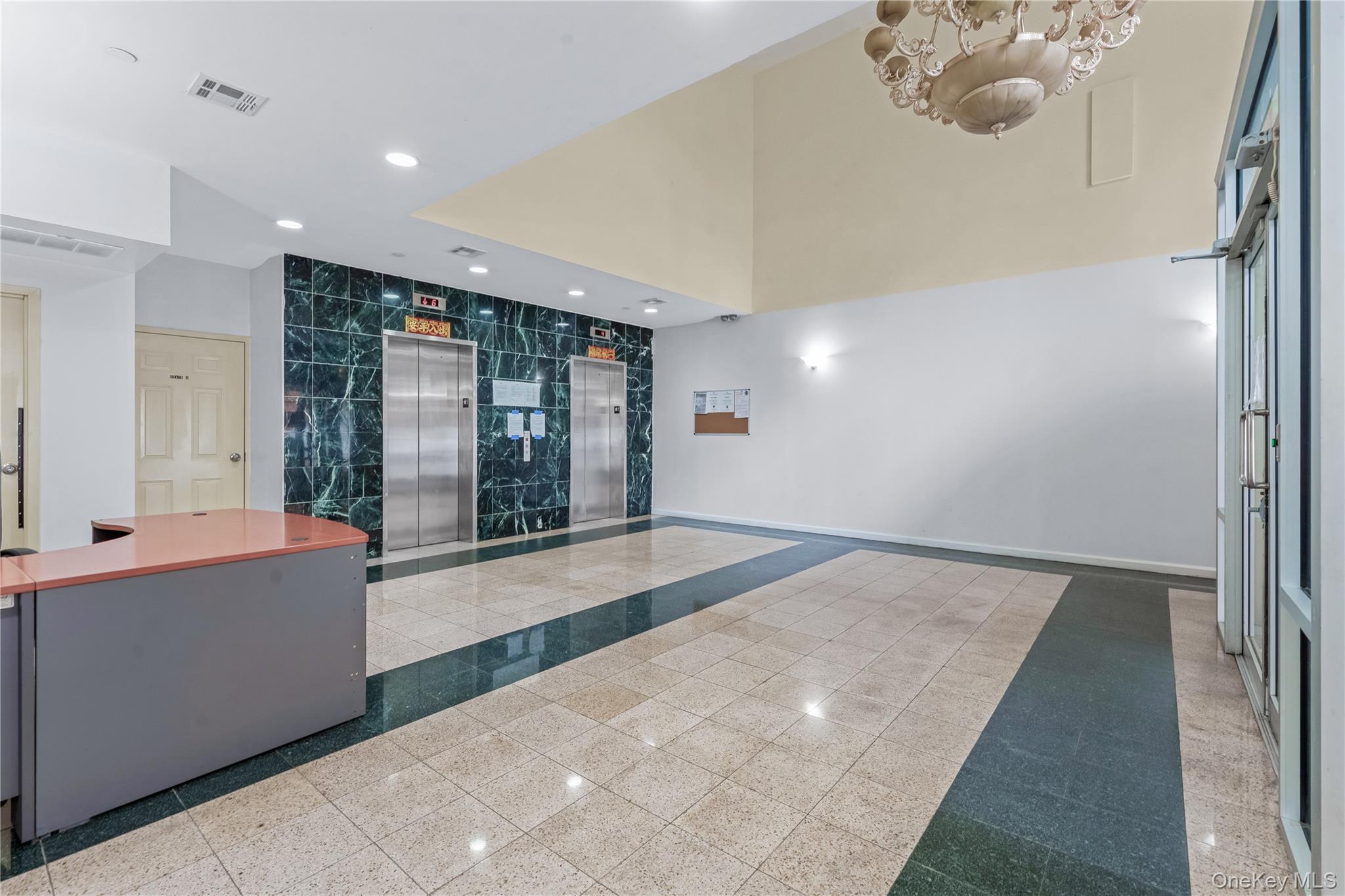 35-06 Leavitt Street # 3K, Flushing, NY 11354