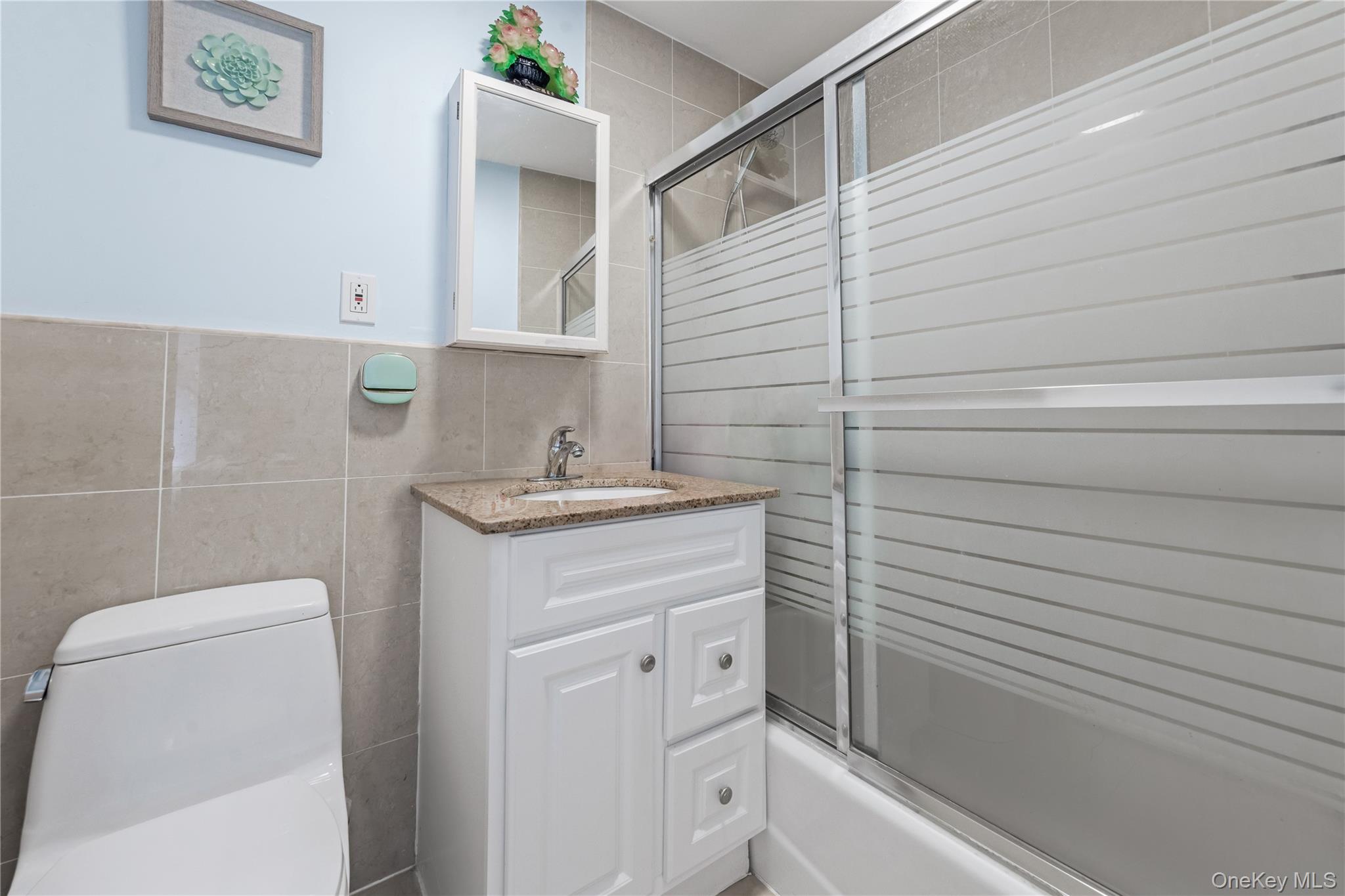 35-06 Leavitt Street # 3K, Flushing, NY 11354