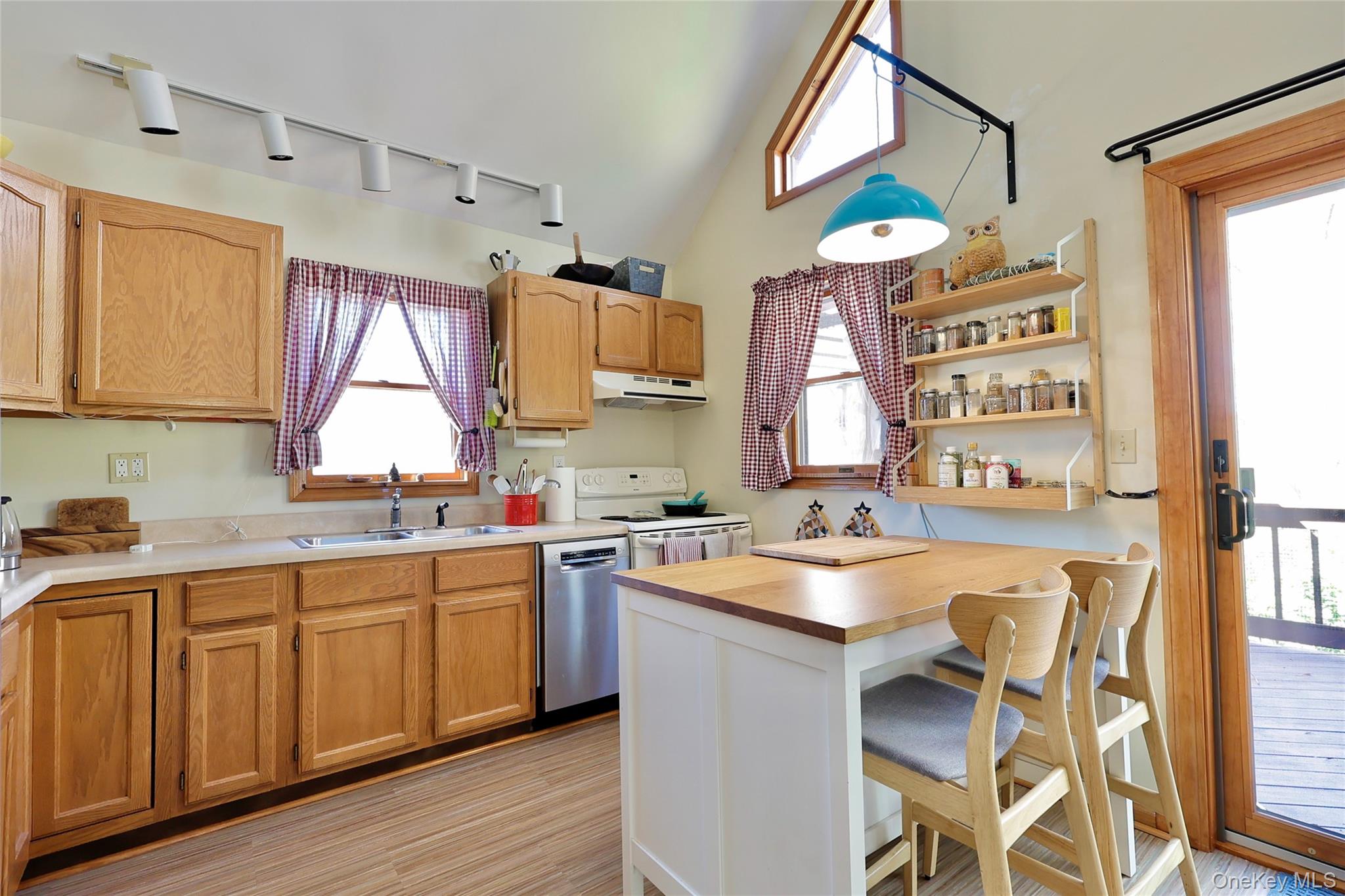 995 Betty Brook Road, Call Listing Agent, NY 13842