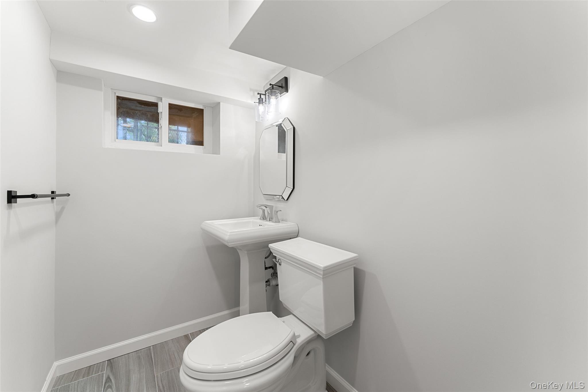 17 Donald Drive, New Rochelle, NY 10804