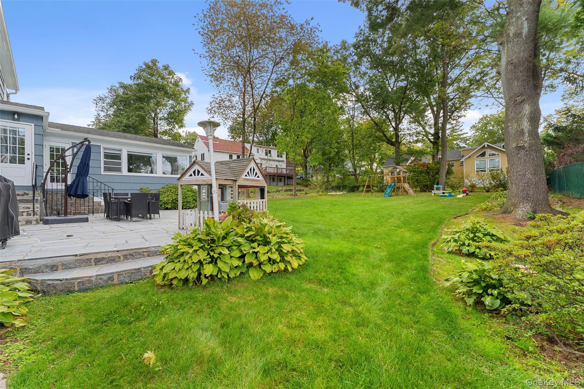 17 Donald Drive, New Rochelle, NY 10804