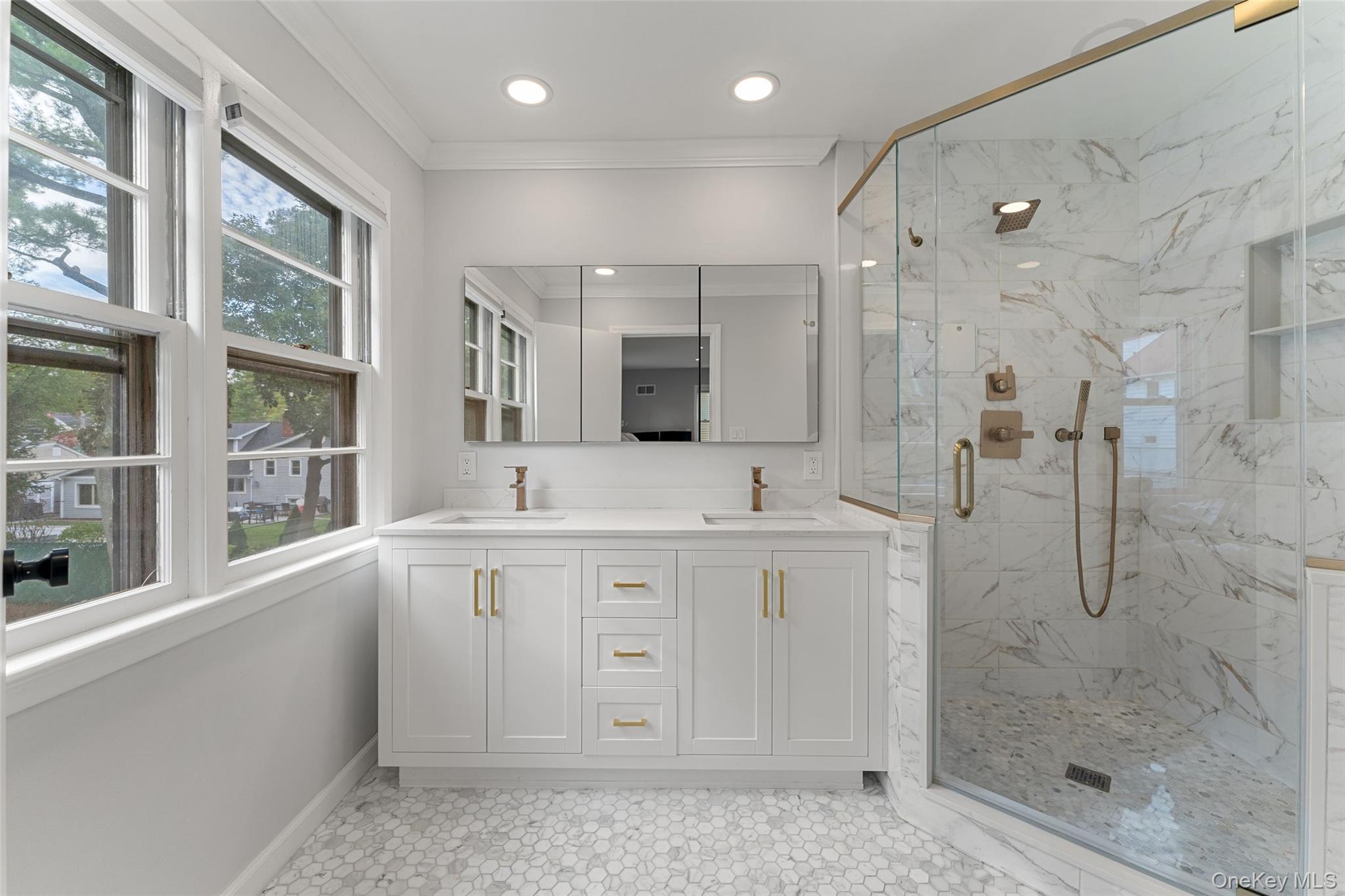 17 Donald Drive, New Rochelle, NY 10804