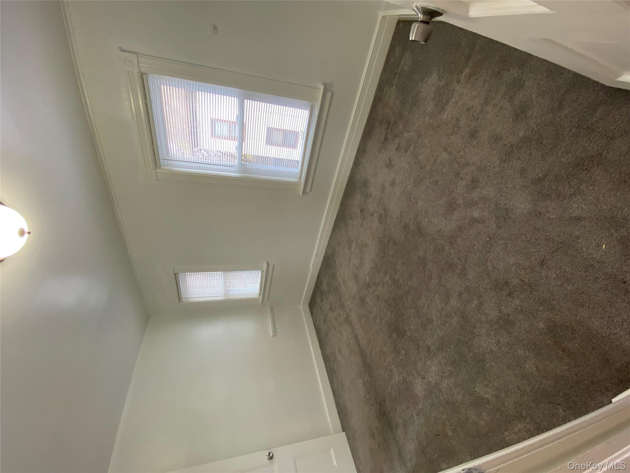 21 Lincoln Avenue # 2, Poughkeepsie, NY 12601