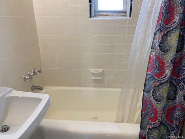 263-55 74th Avenue # A-2, Glen Oaks, NY 11004