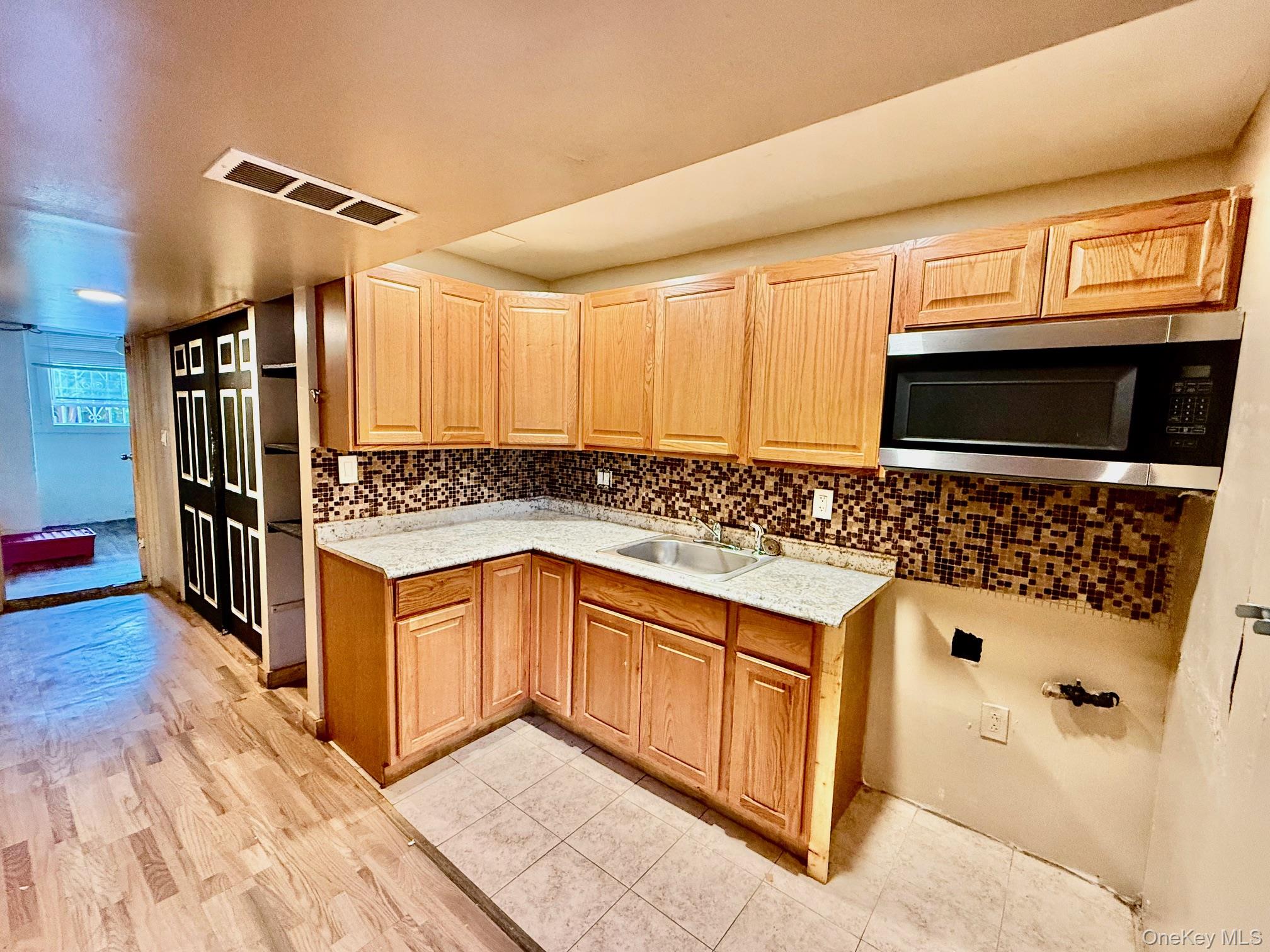 993 Duncan Street, Bronx, NY 10469