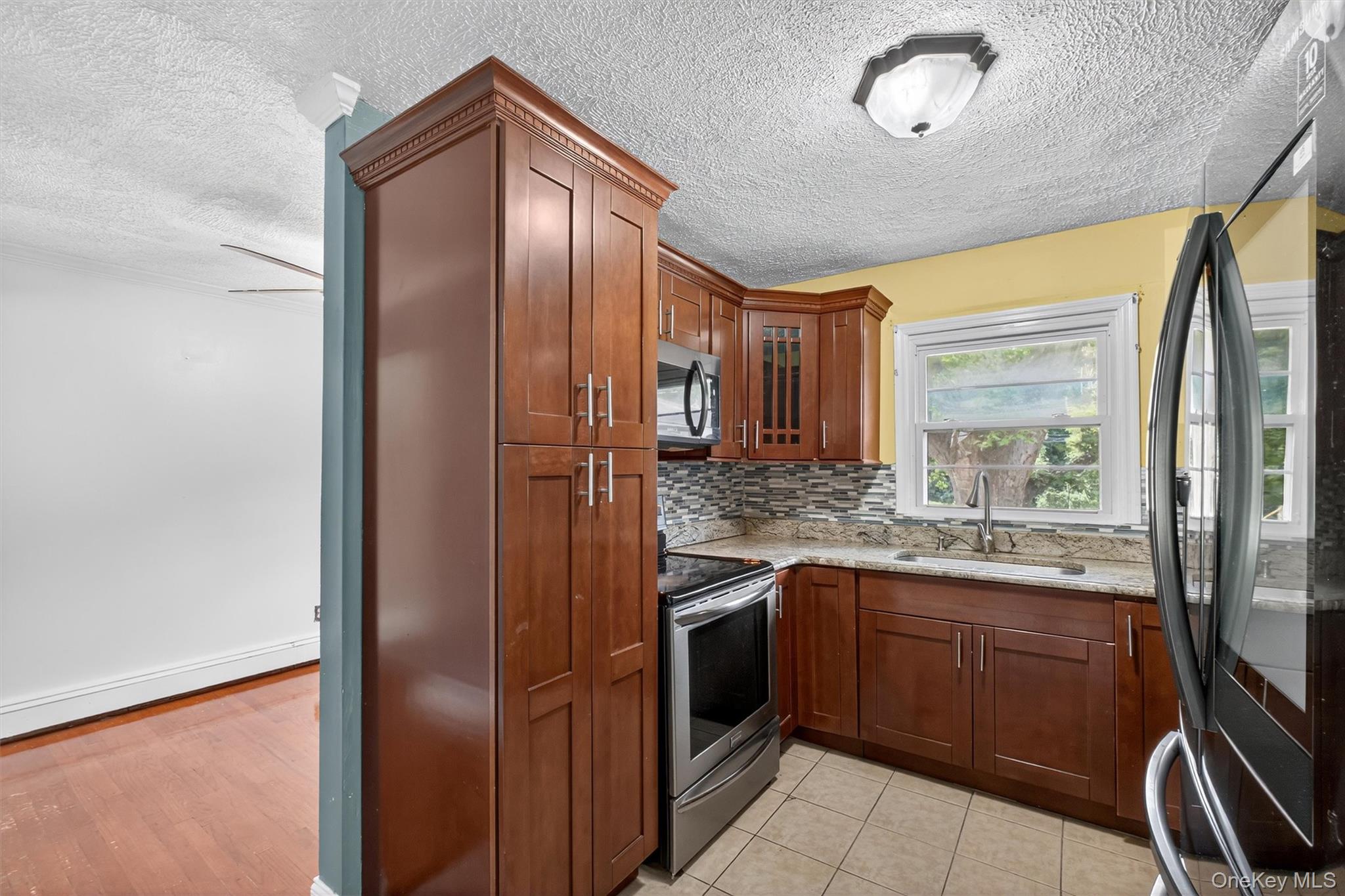 2710 South Road # A4, Poughkeepsie, NY 12601