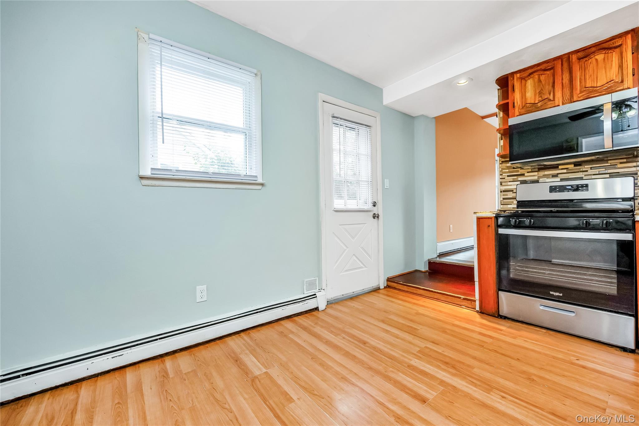 38 Woodmont Place, Farmingville, NY 11738