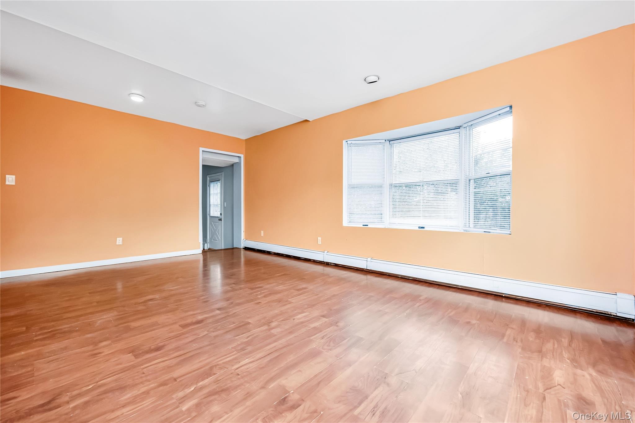 38 Woodmont Place, Farmingville, NY 11738