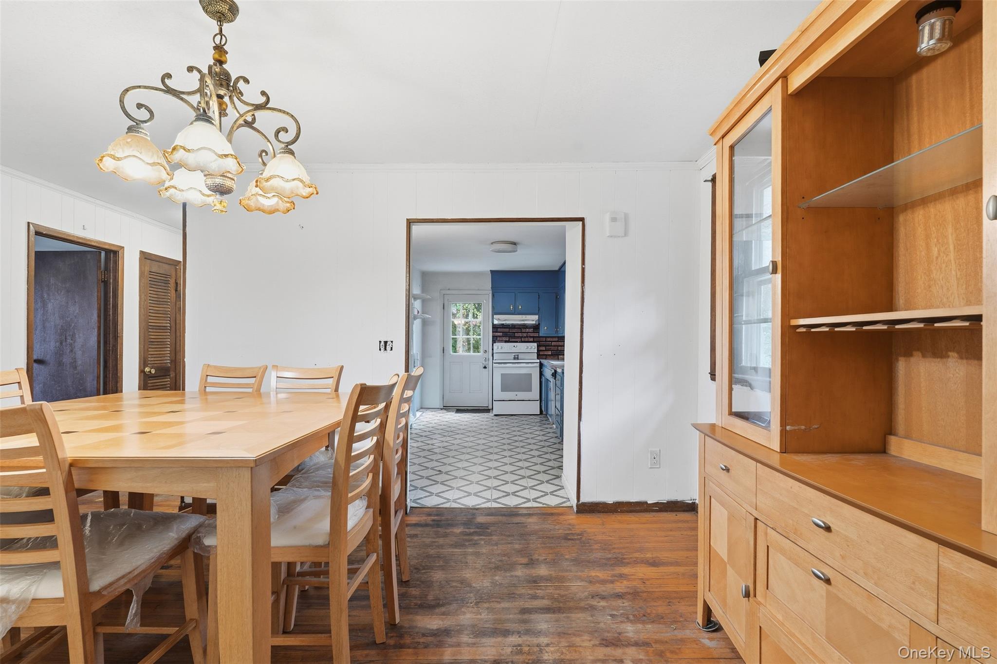 137 Overlook Drive, Mahopac, NY 10541