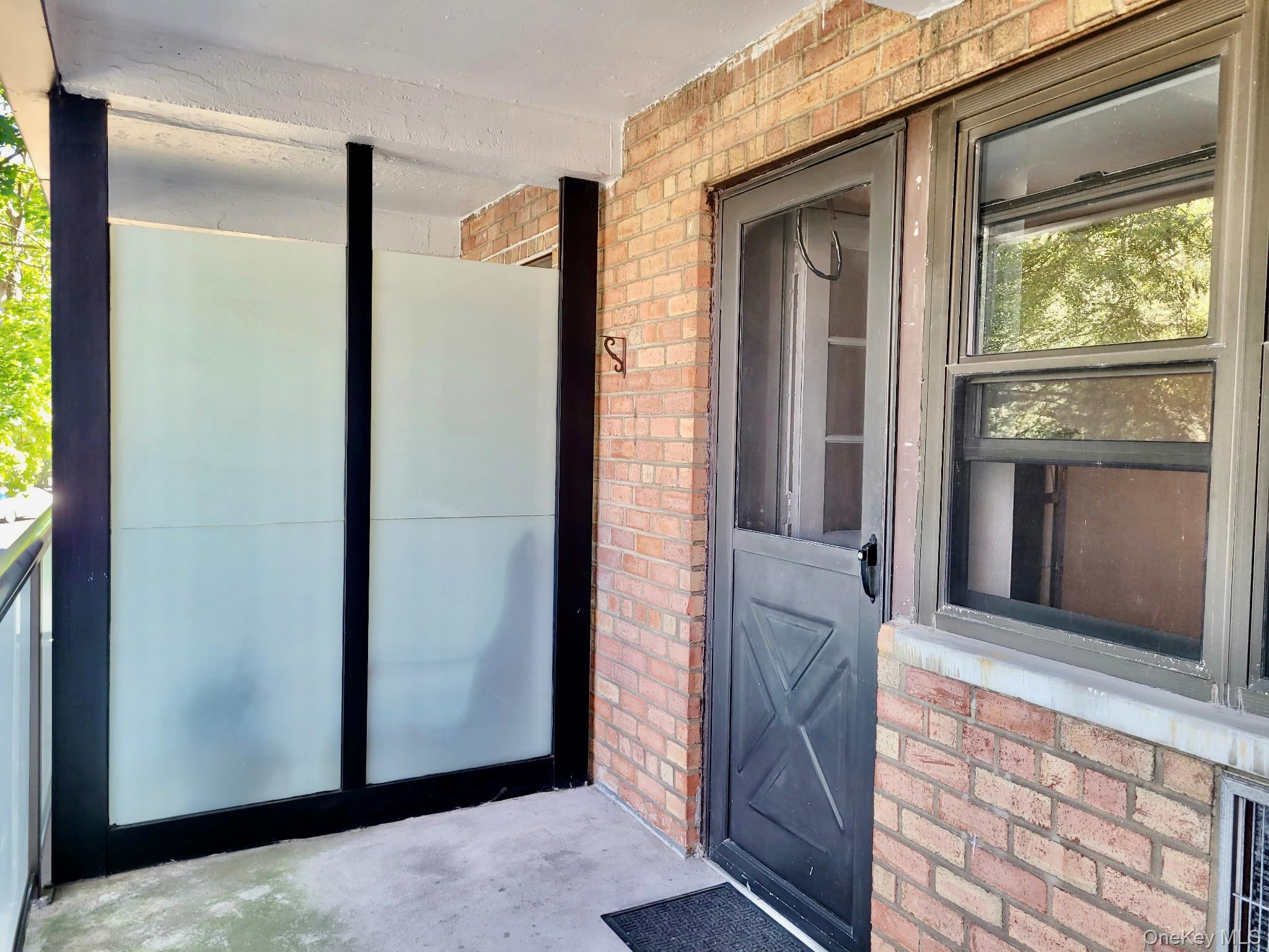 315 Atlantic Avenue # 1A, East Rockaway, NY 11518