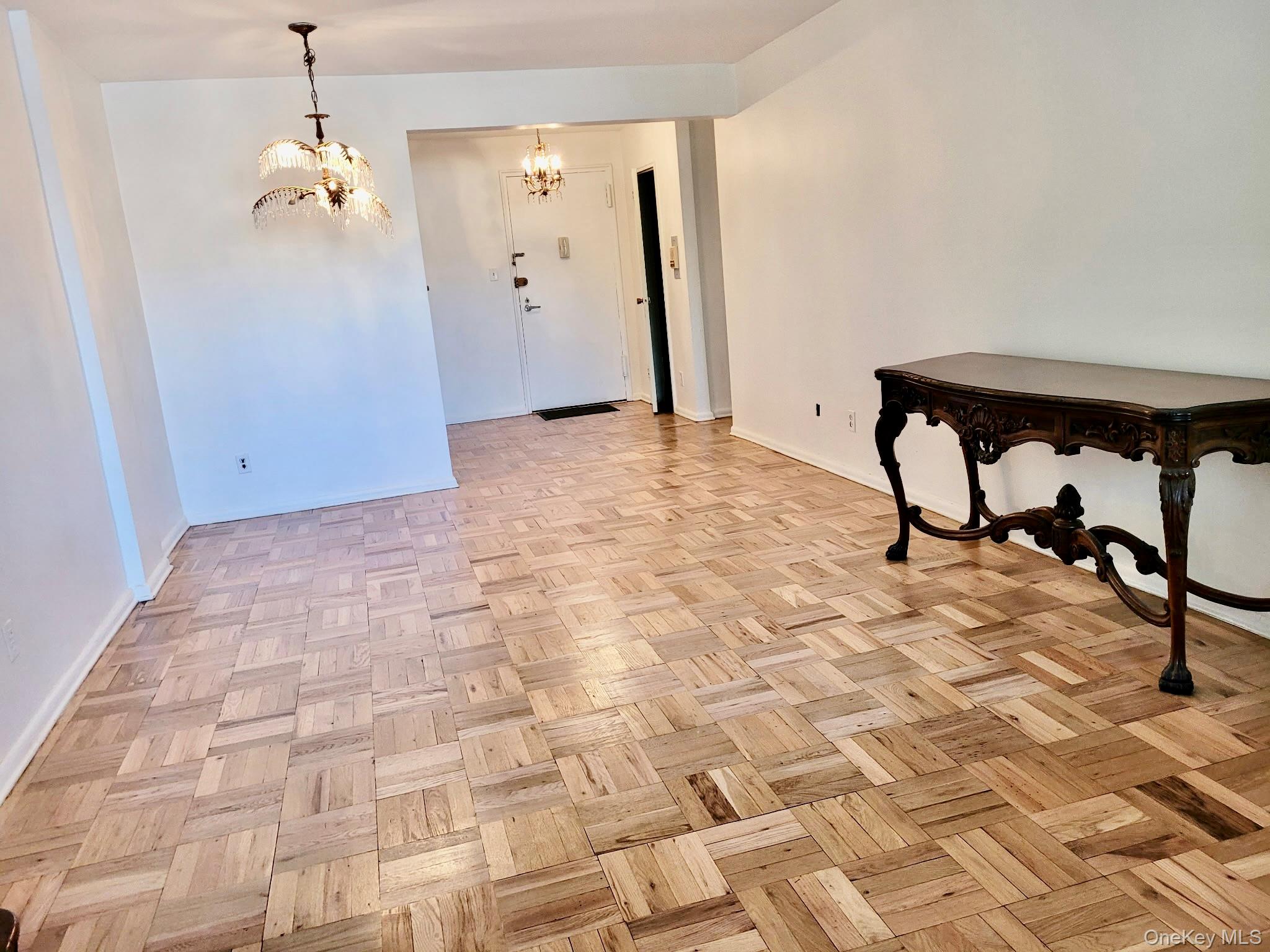 315 Atlantic Avenue # 1A, East Rockaway, NY 11518