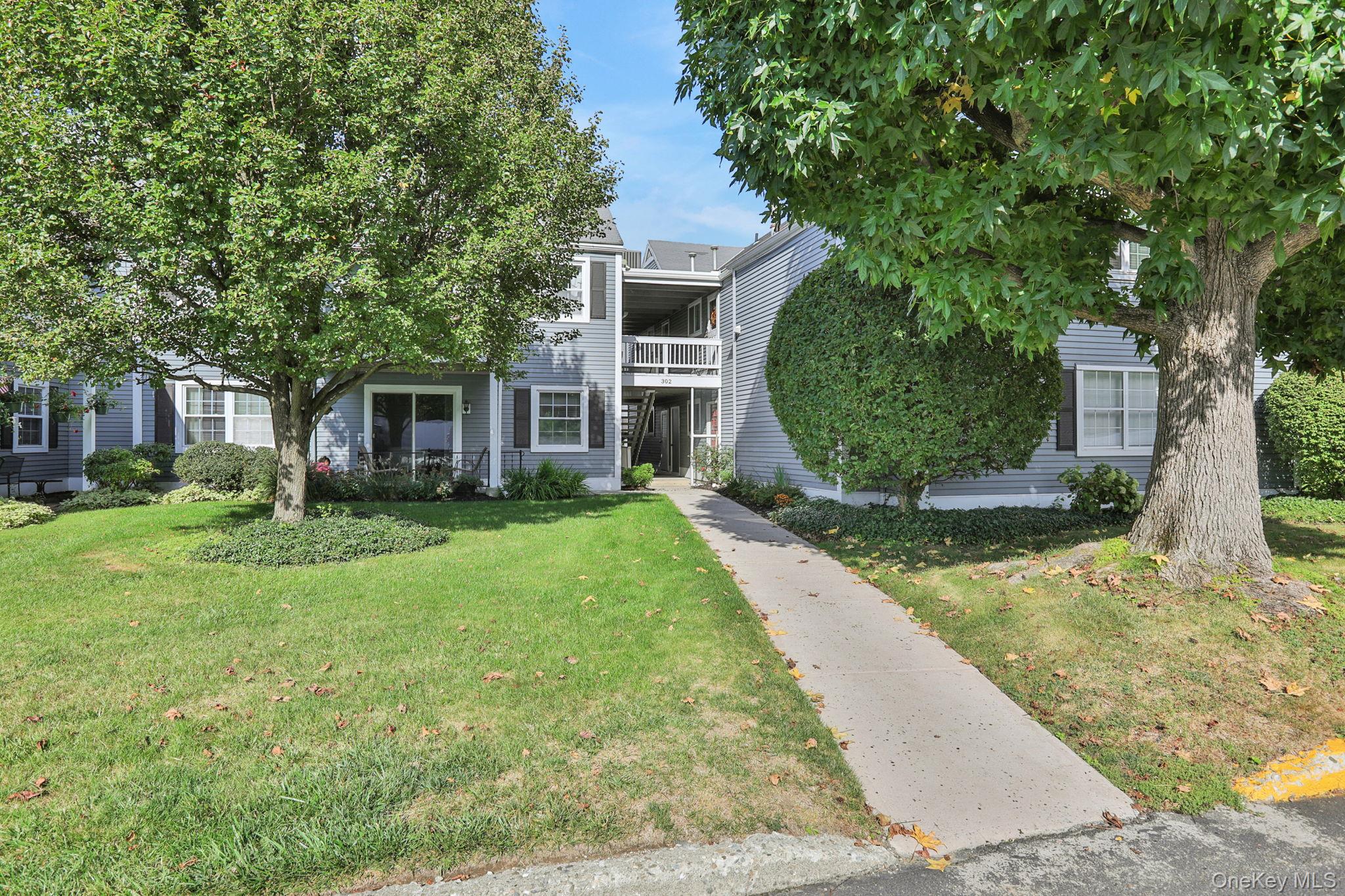 302 Commons Way # E, Fishkill, NY 12524