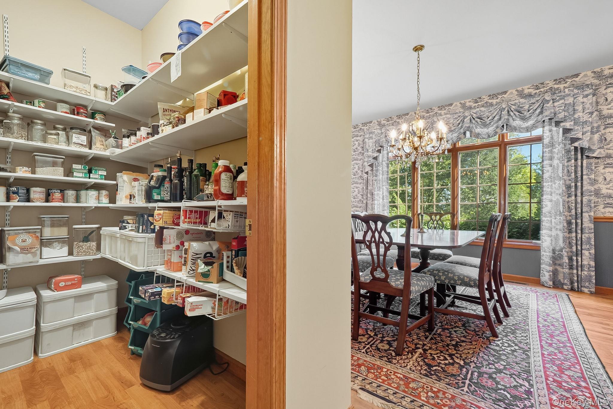 4 Hamlet Way, Hopewell Junction, NY 12533