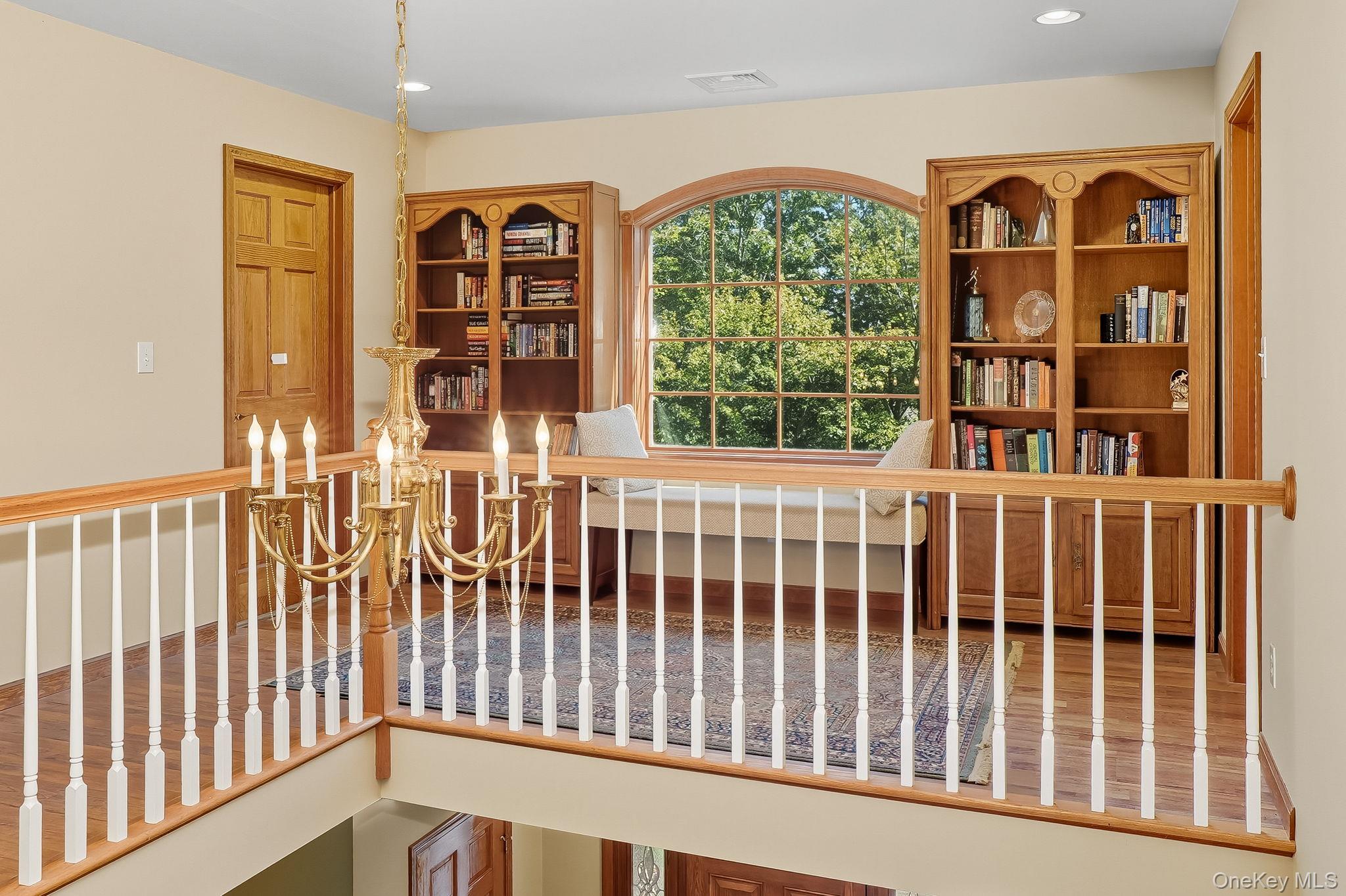 4 Hamlet Way, Hopewell Junction, NY 12533