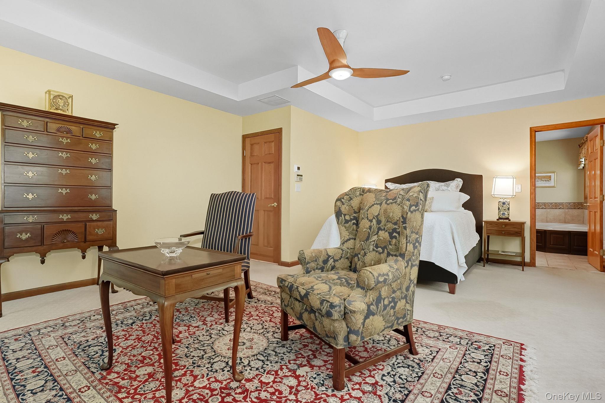 4 Hamlet Way, Hopewell Junction, NY 12533