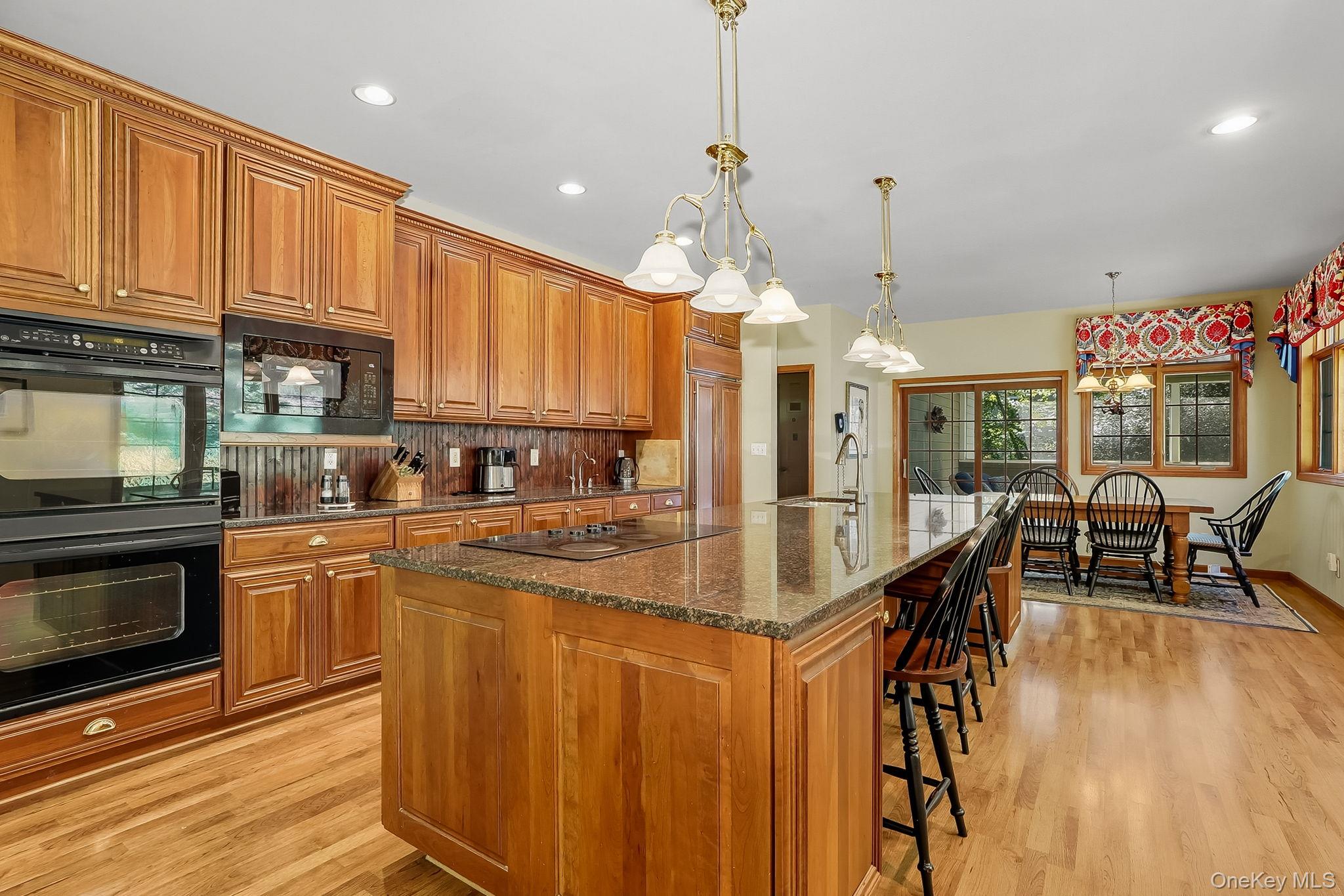 4 Hamlet Way, Hopewell Junction, NY 12533