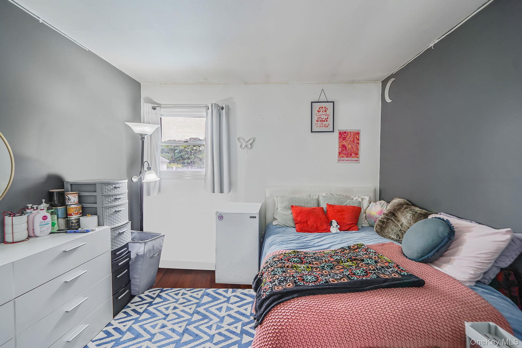 16 Leo Court, Bay Shore, NY 11706