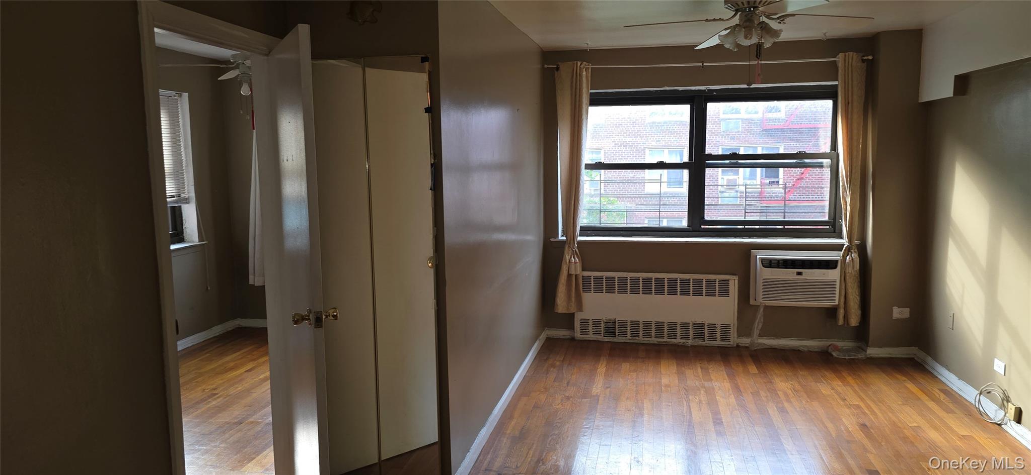 94-11 60th Avenue # 4A, Elmhurst, NY 11373