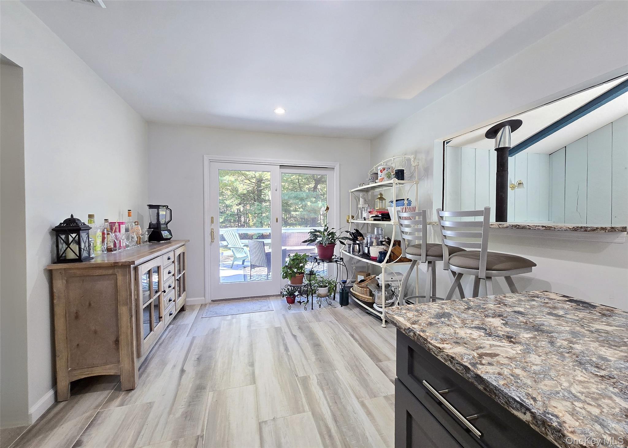 15 Garden Lane, Yaphank, NY 11980