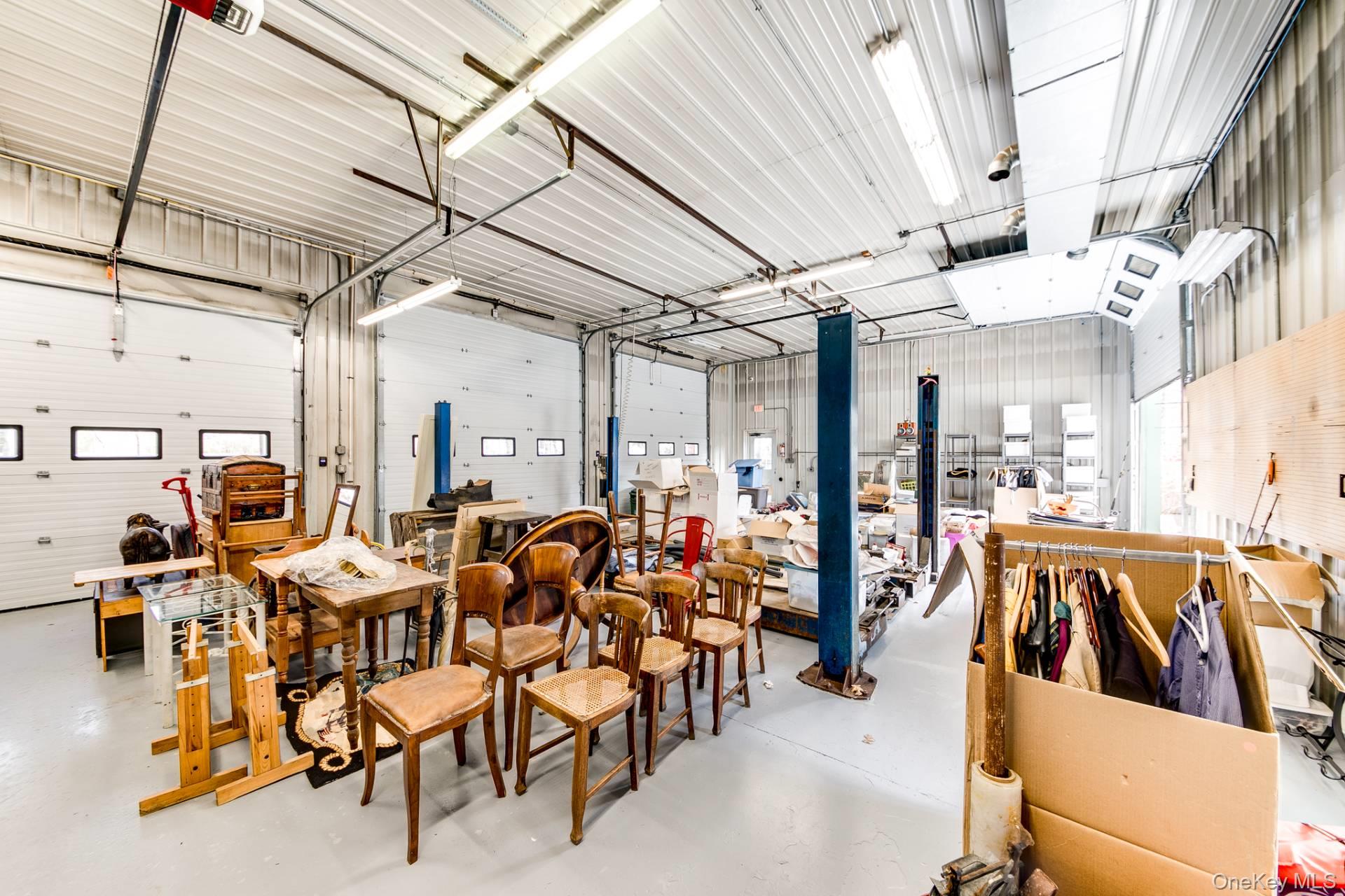 199 Fort Pond Boulevard, East Hampton, NY 11937