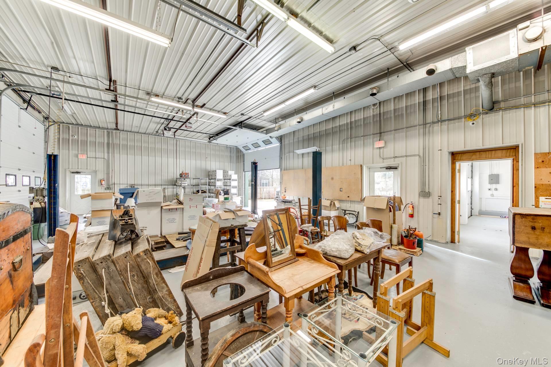 199 Fort Pond Boulevard, East Hampton, NY 11937